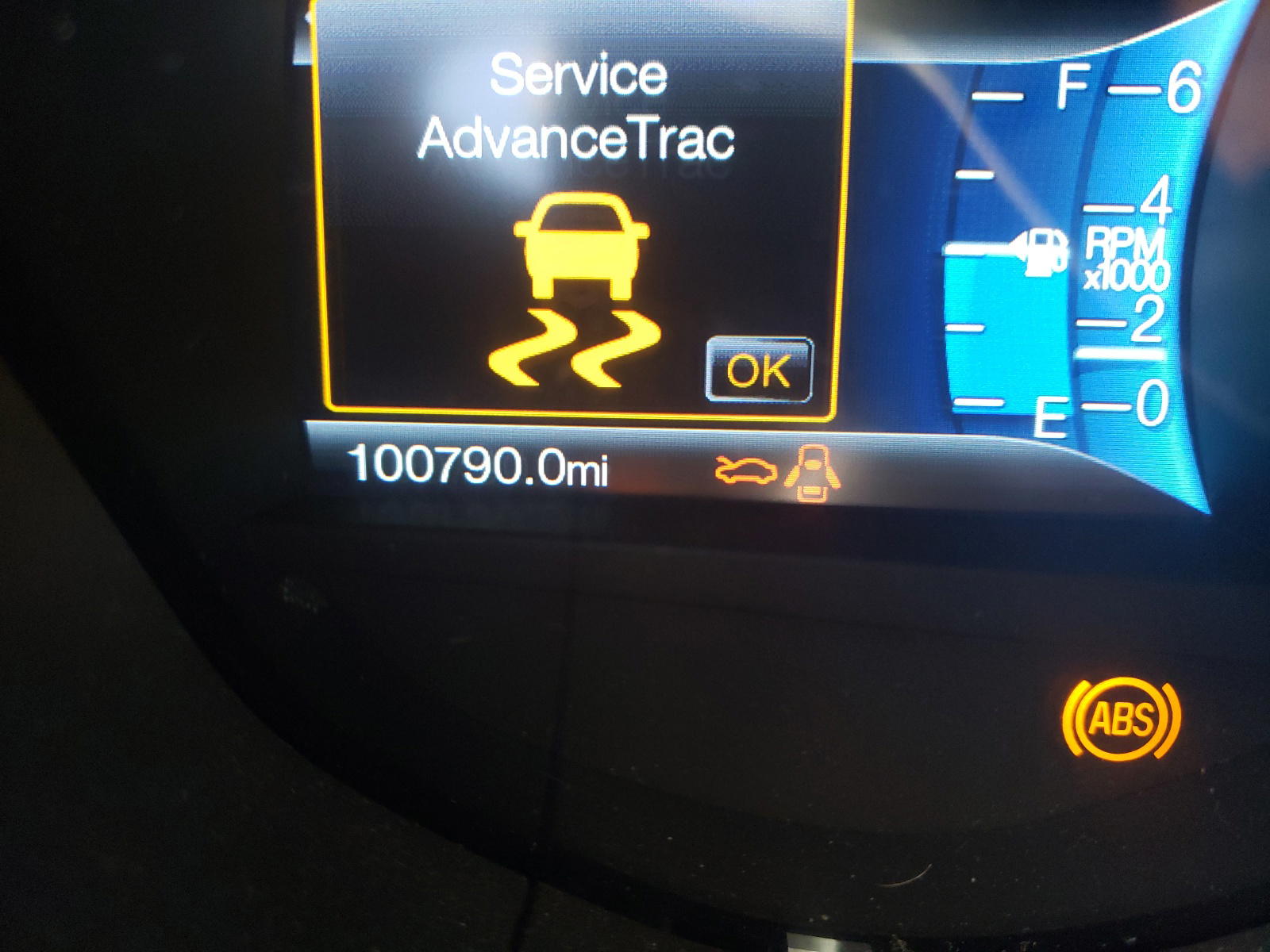 Photo 8 from auction – 2016 FORD FUSION SE with VIN 3FA6P0H77GR337675