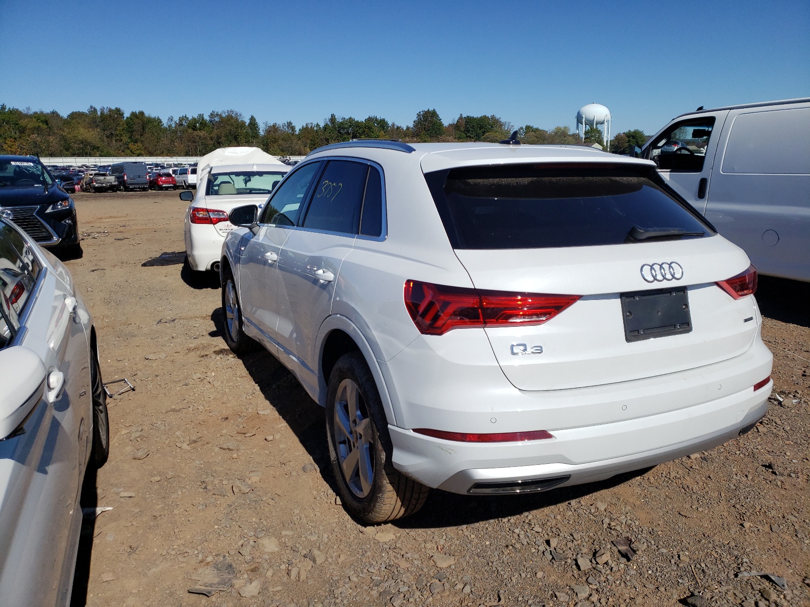 Photo 3 from auction – 2021 AUDI Q3 PREMIUM with VIN WA1AUCF30M1109130