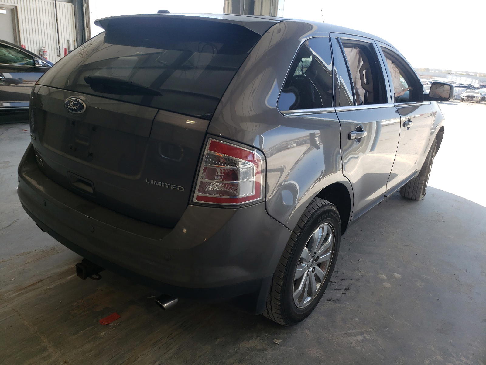 Photo 4 from auction – 2010 FORD EDGE LIMIT with VIN 2FMDK3KC2ABB74328