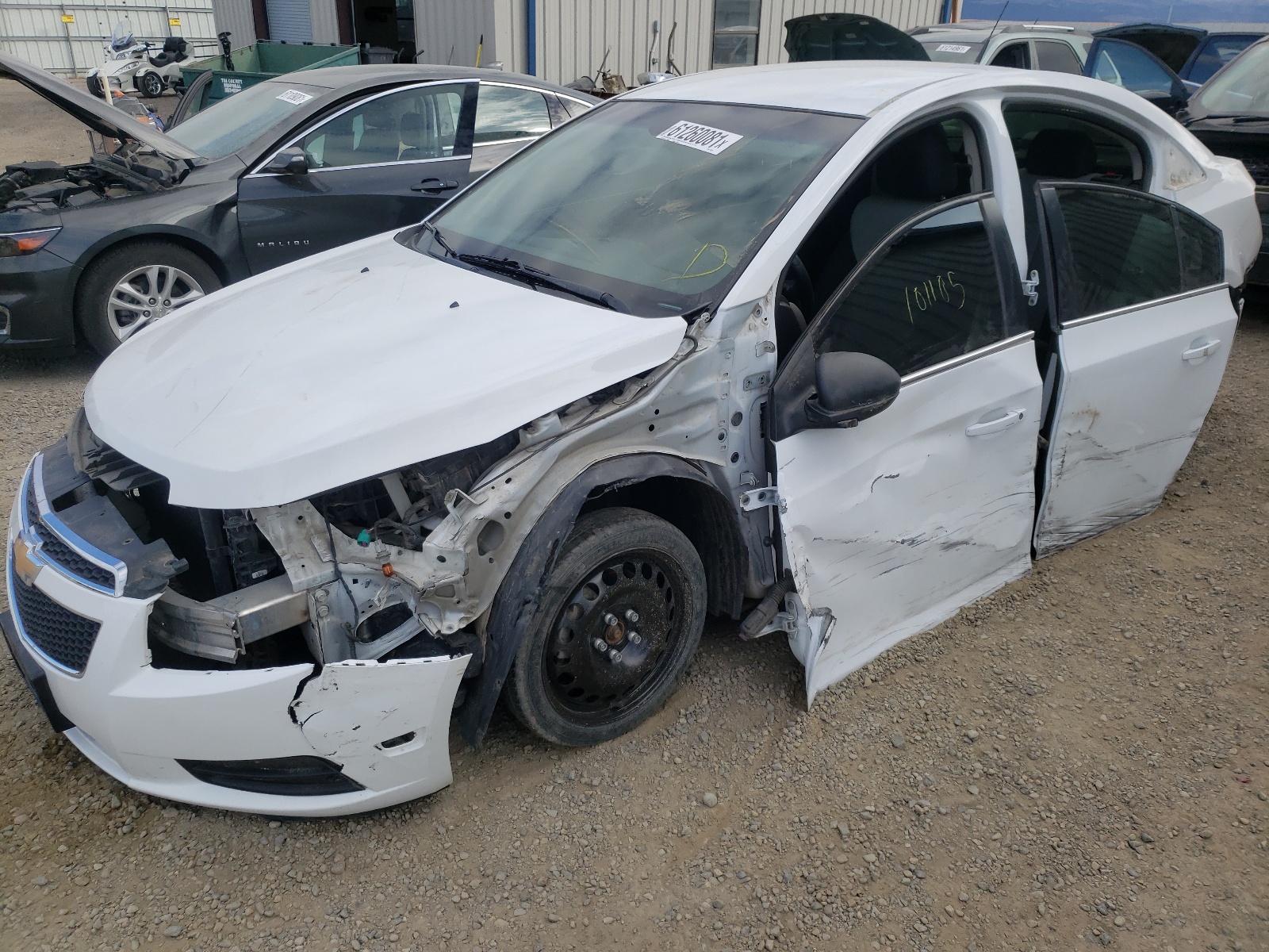 Photo 9 from auction – 2011 CHEVROLET CRUZE LS with VIN 1G1PC5SH2B7152693
