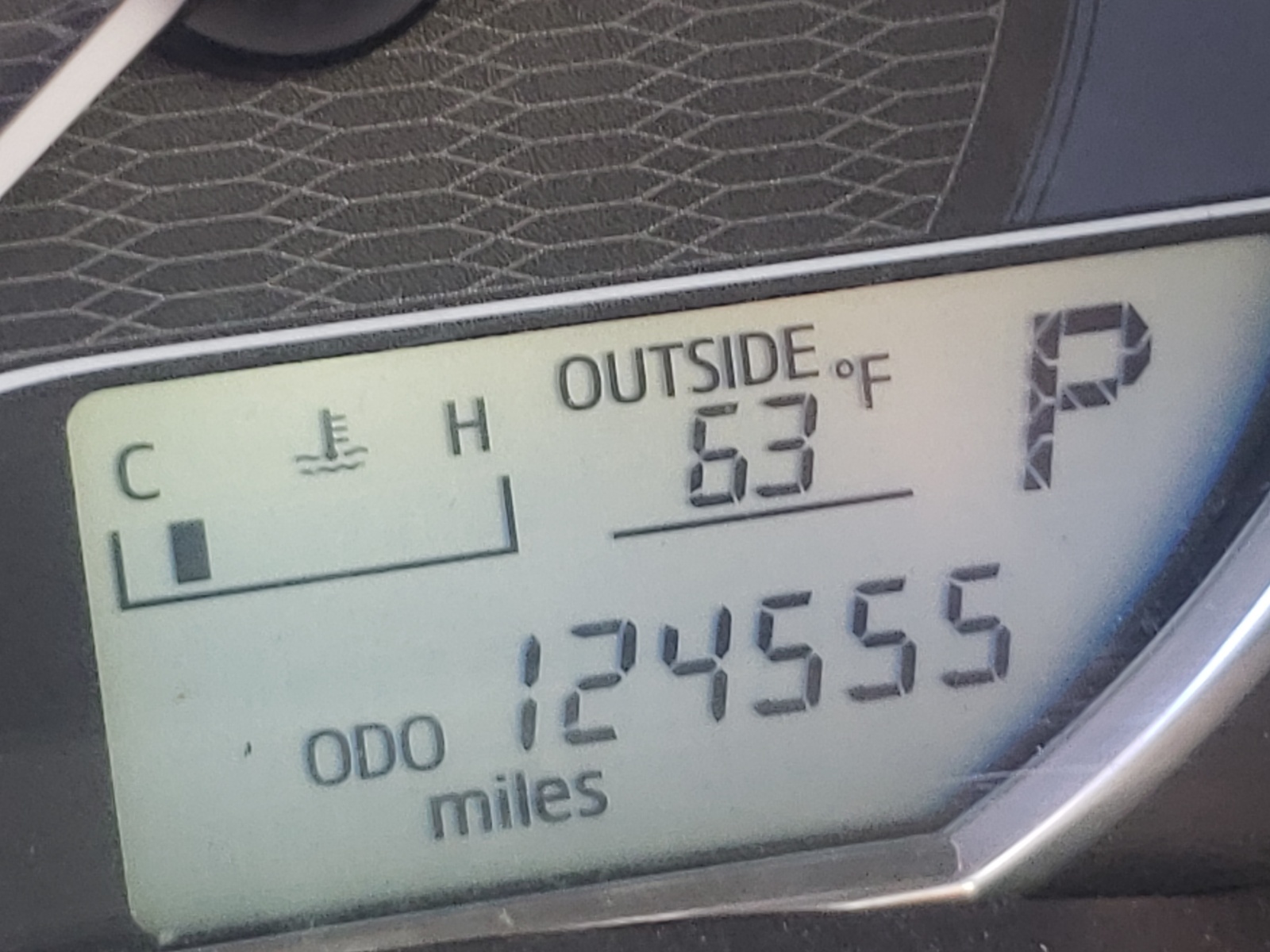 Photo 8 from auction – 2015 TOYOTA COROLLA L with VIN 5YFBURHE4FP235131