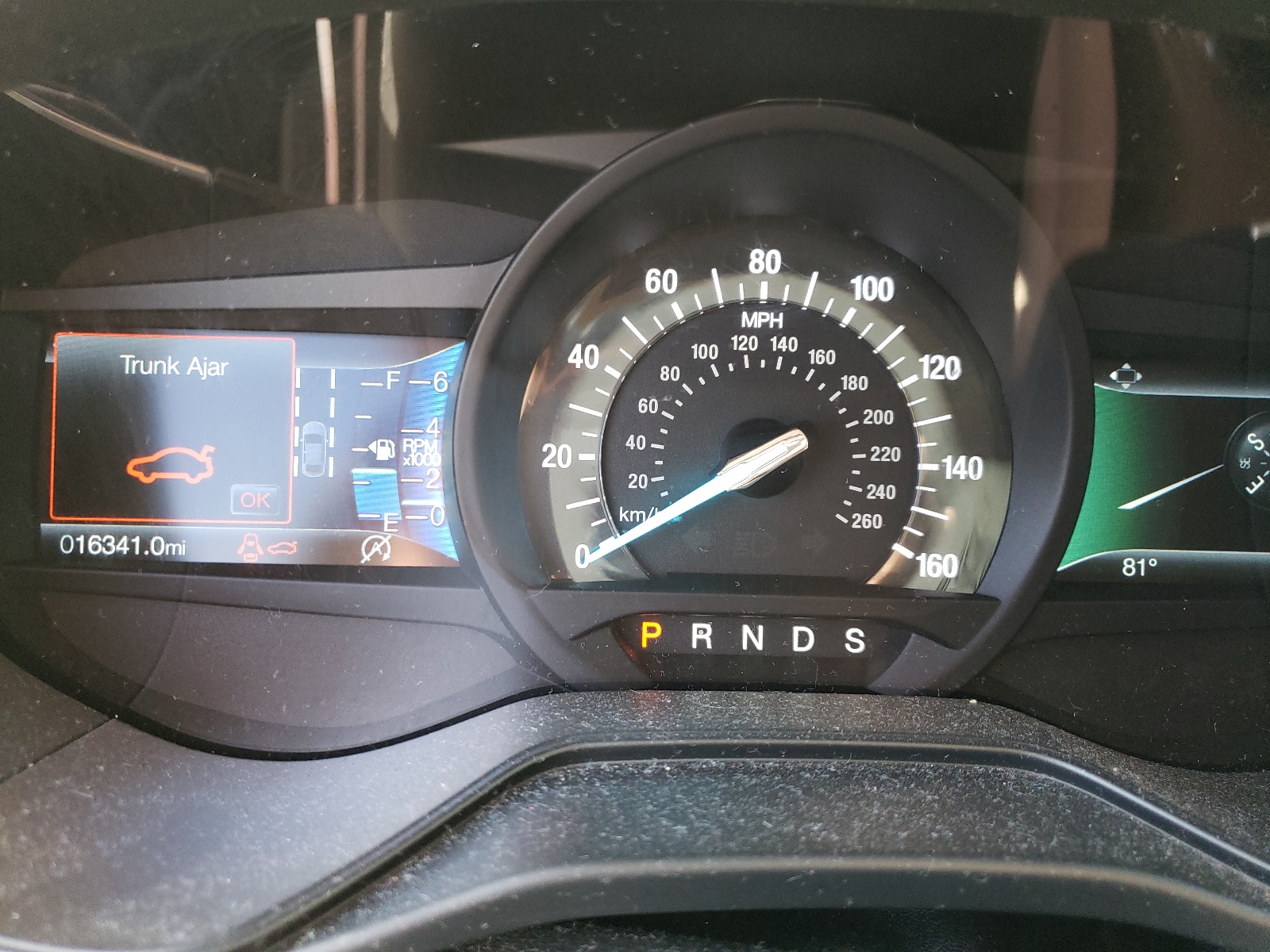 Photo 8 from auction – 2019 FORD FUSION SE with VIN 3FA6P0HD5KR245981