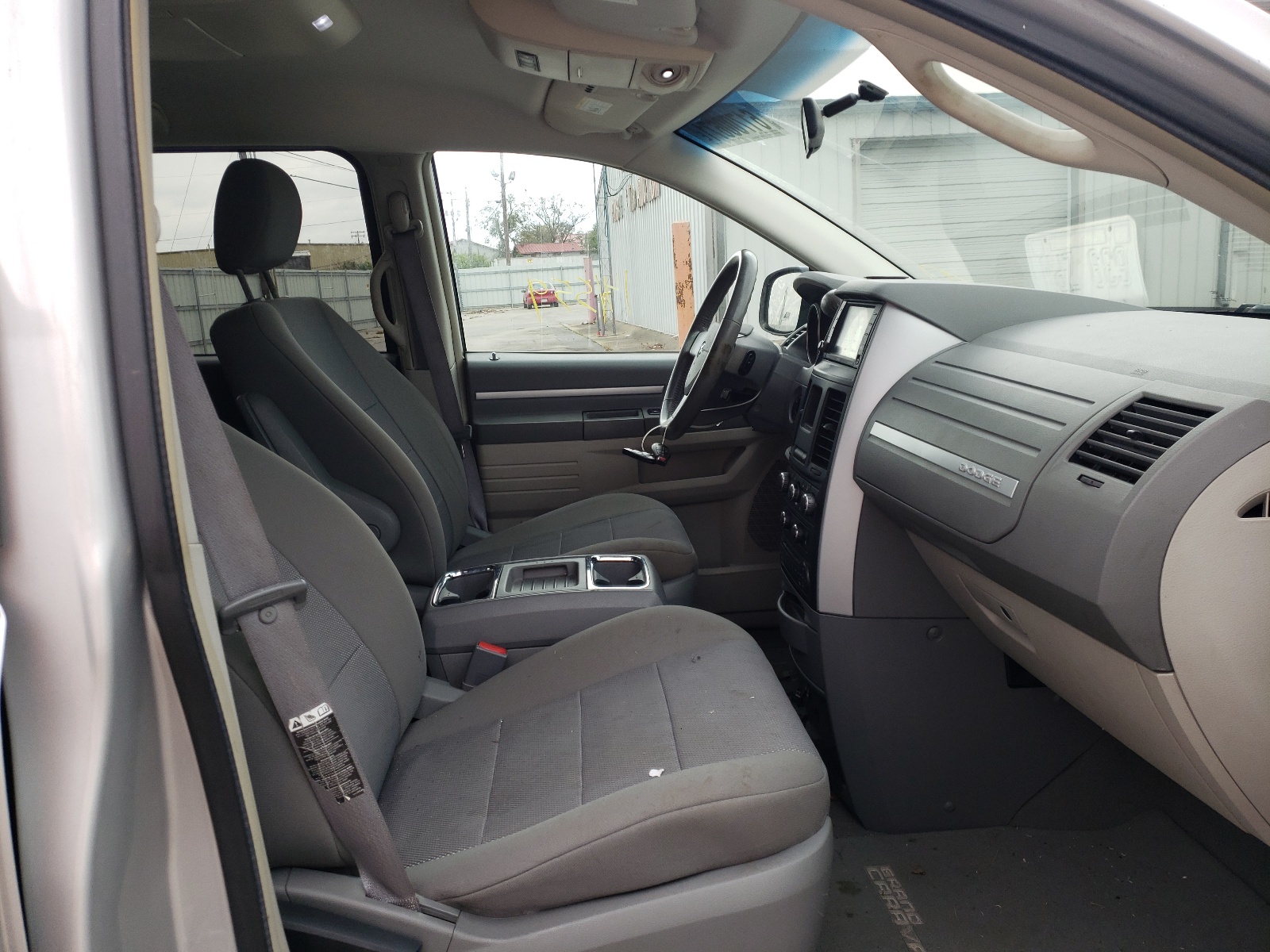 Photo 5 from auction – 2008 DODGE GRAND CARA with VIN 2D8HN54P48R622922