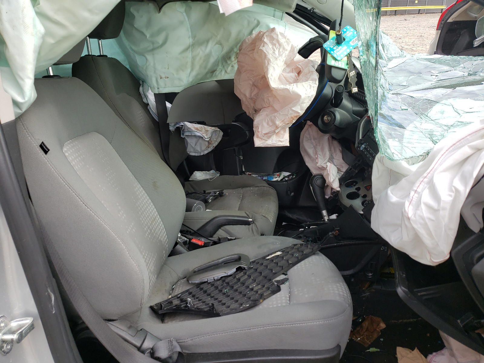 Photo 5 from auction – 2015 CHEVROLET SONIC LS with VIN 1G1JA5SH1F4120790