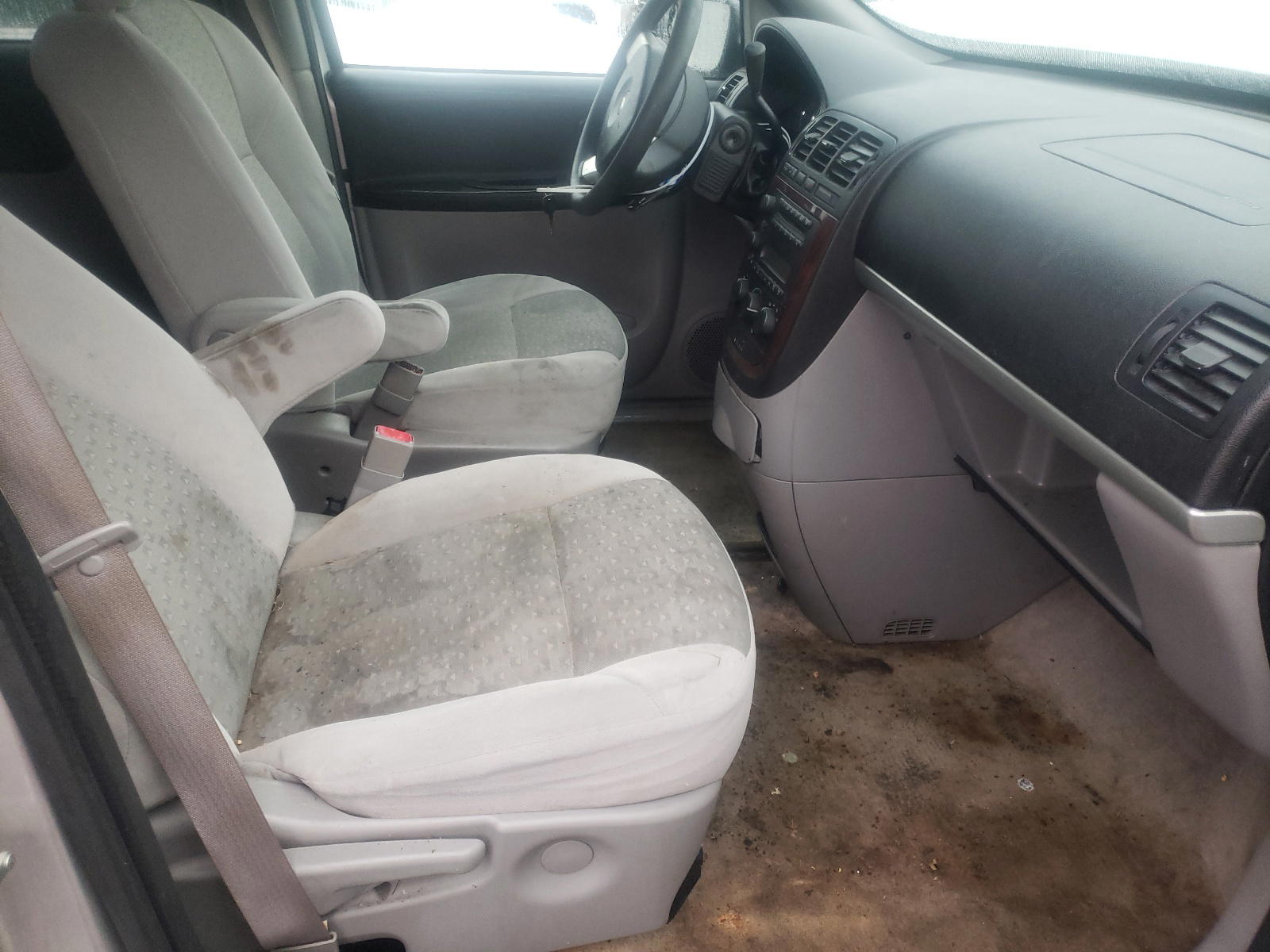 Photo 5 from auction – 2006 CHEVROLET UPLANDER L with VIN 1GNDV23L96D205281