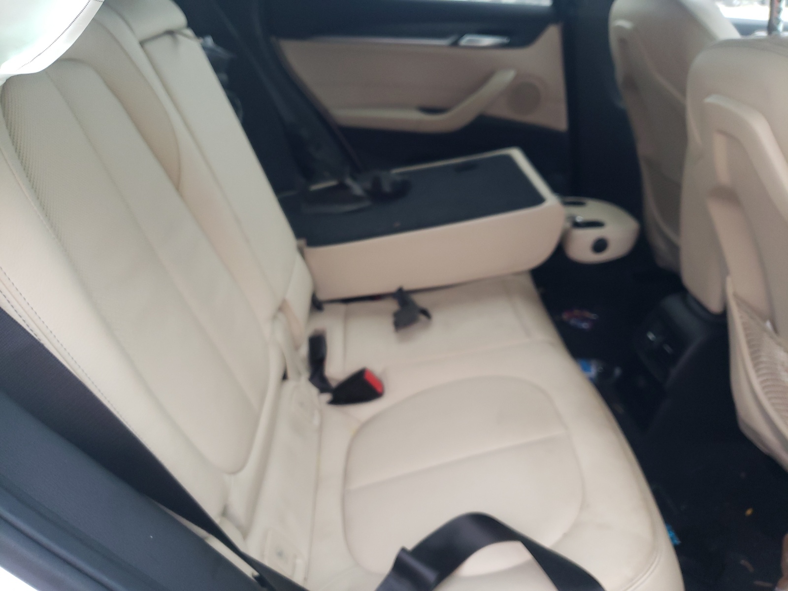 Photo 6 from auction – 2017 BMW X1 XDRIVE2 with VIN WBXHT3Z37H4A55595