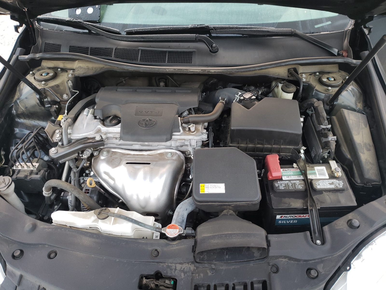 Photo 7 from auction – 2016 TOYOTA CAMRY HYBR with VIN 4T1BF1FK7GU543074