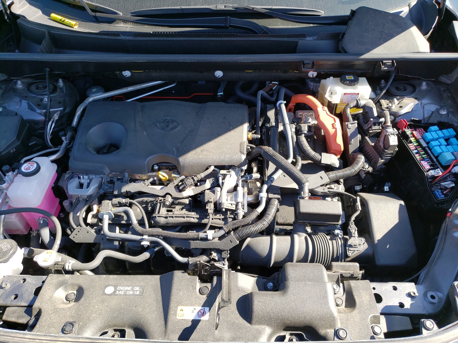 Photo 7 from auction – 2020 TOYOTA RAV4 LIMIT with VIN JTMD6RFV3LD001843