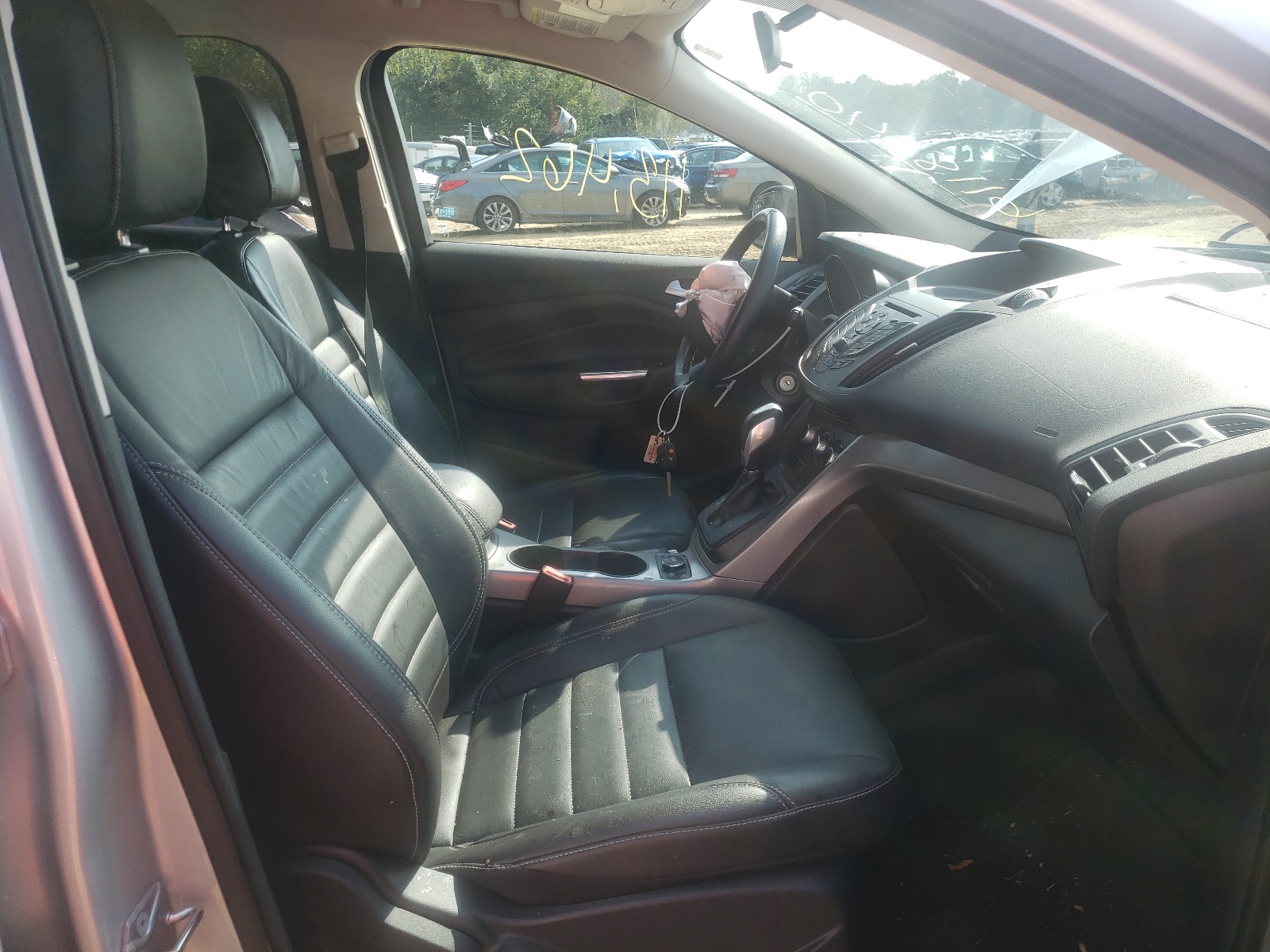 Photo 5 from auction – 2016 FORD ESCAPE SE with VIN 1FMCU0G94GUC20990
