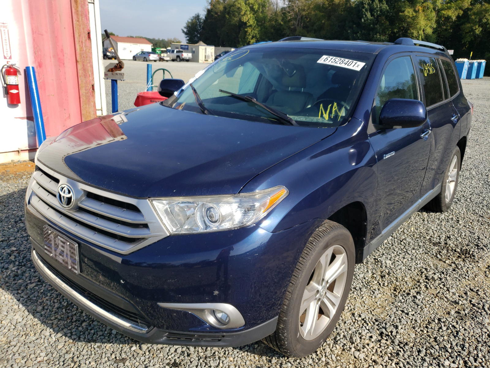 Photo 2 from auction – 2013 TOYOTA HIGHLANDER with VIN 5TDYK3EH7DS100323