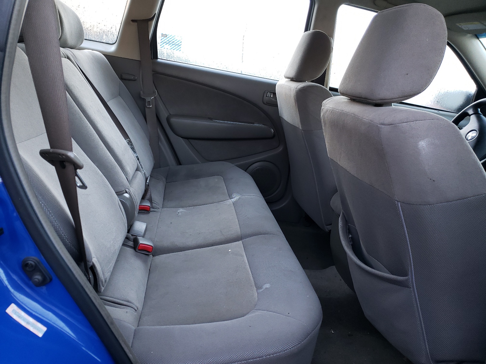 Photo 6 from auction – 2003 MITSUBISHI OUTLANDER with VIN JA4LX31G63U101637