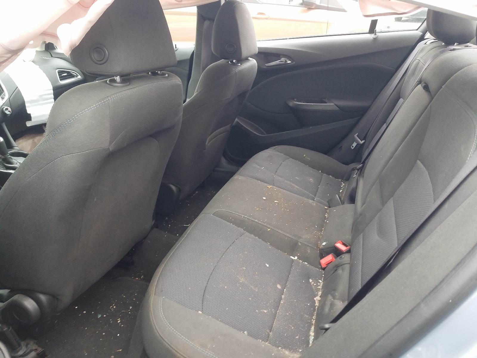 Photo 6 from auction – 2017 CHEVROLET CRUZE with VIN 1G1BE5SM2H7279065