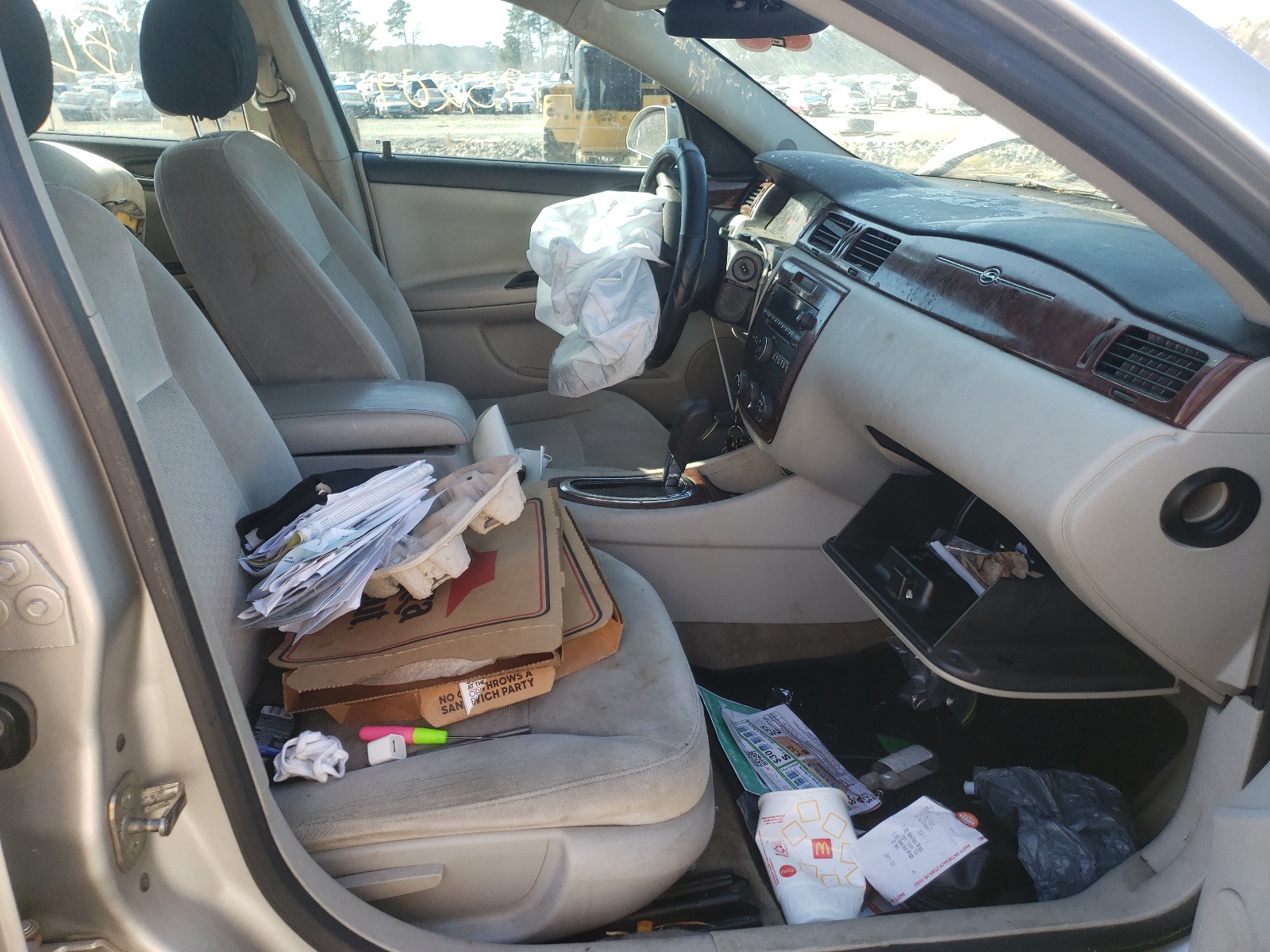Photo 5 from auction – 2008 CHEVROLET IMPALA LS with VIN 2G1WB55K581276727