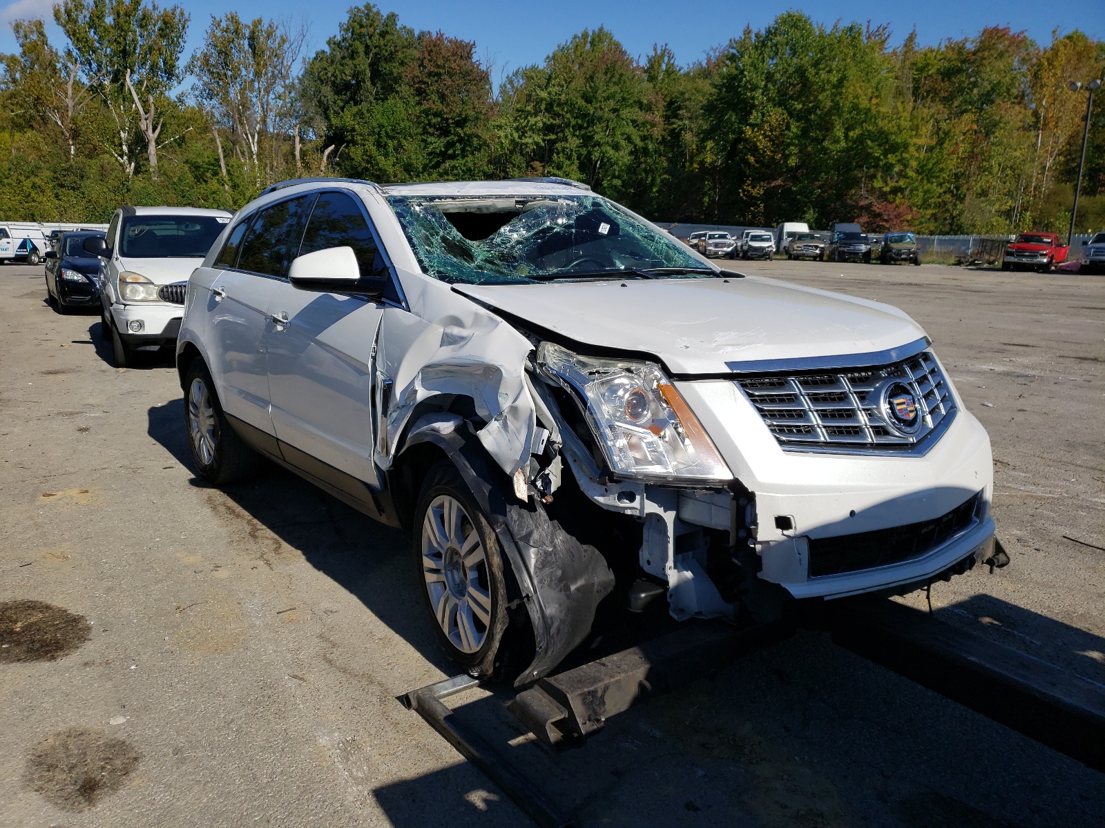 Photo 1 from auction – 2016 CADILLAC SRX LUXURY with VIN 3GYFNBE32GS560352