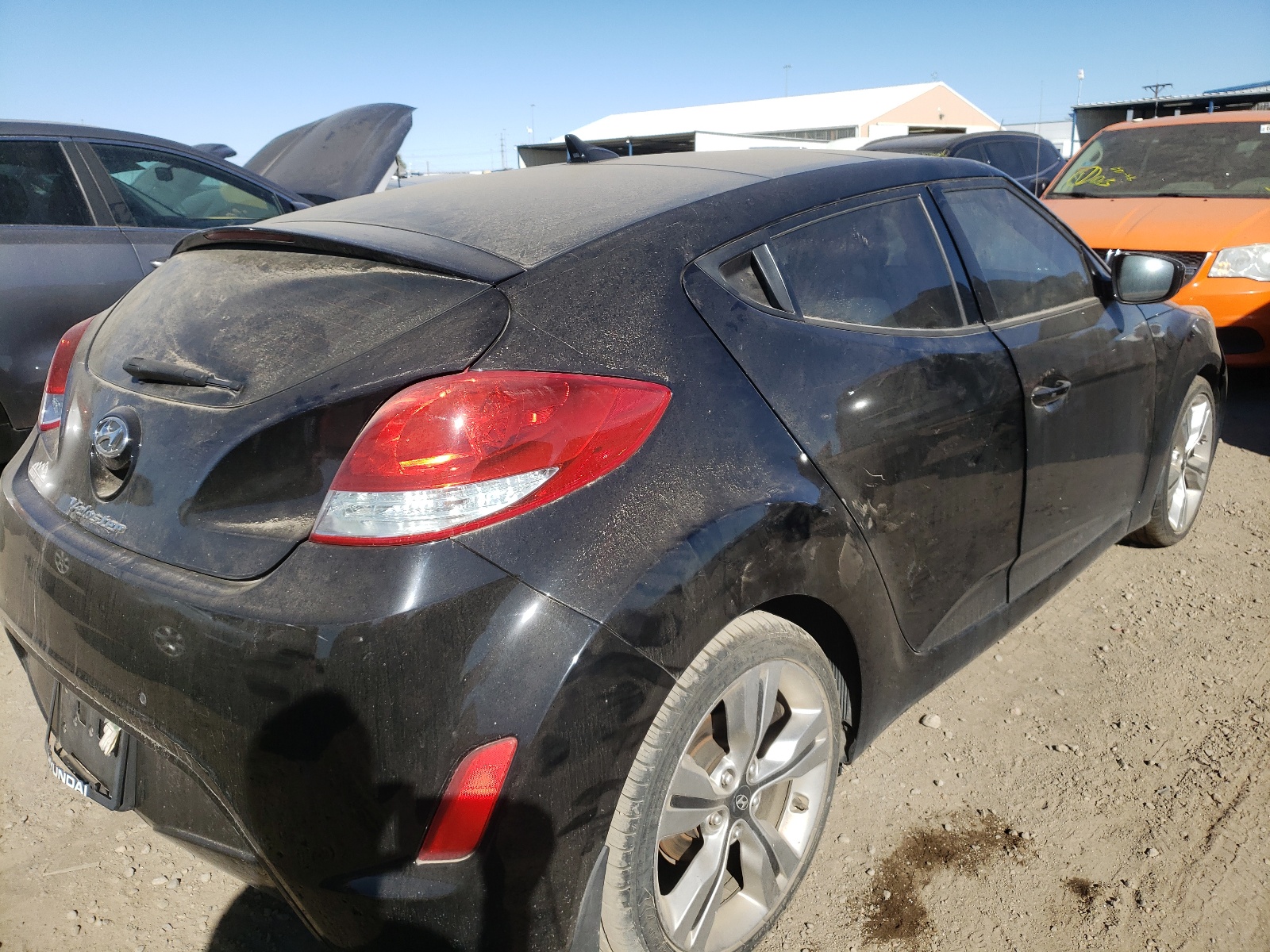 Photo 4 from auction – 2013 HYUNDAI VELOSTER with VIN KMHTC6AD1DU158978