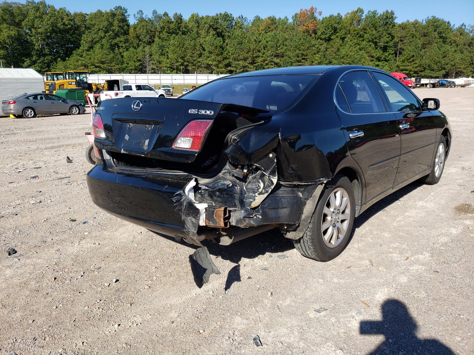 Photo 9 from auction – 2003 LEXUS ES300 with VIN JTHBF30G725006727