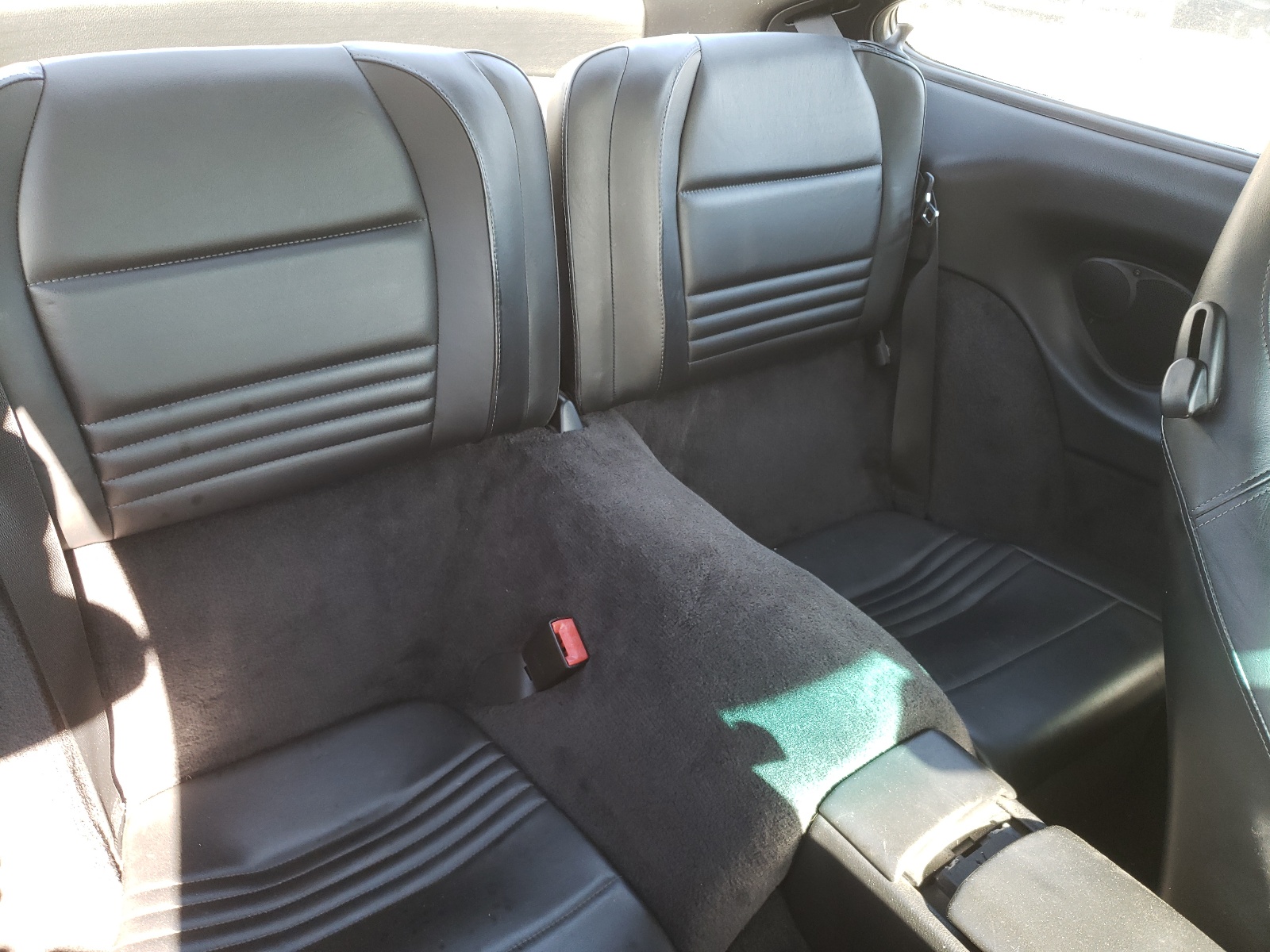 Фото 6 с аукциона – 2000 PORSCHE 911 CARRER с VIN WP0AA2994YS620428