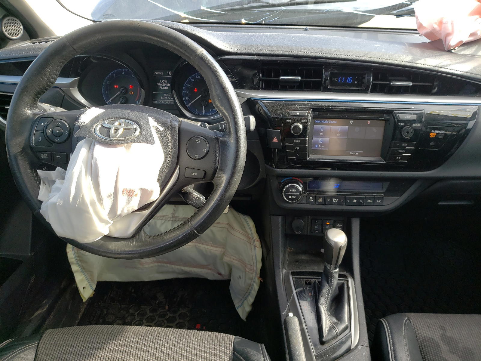 Photo 9 from auction – 2015 TOYOTA COROLLA L with VIN 2T1BURHE4FC233539