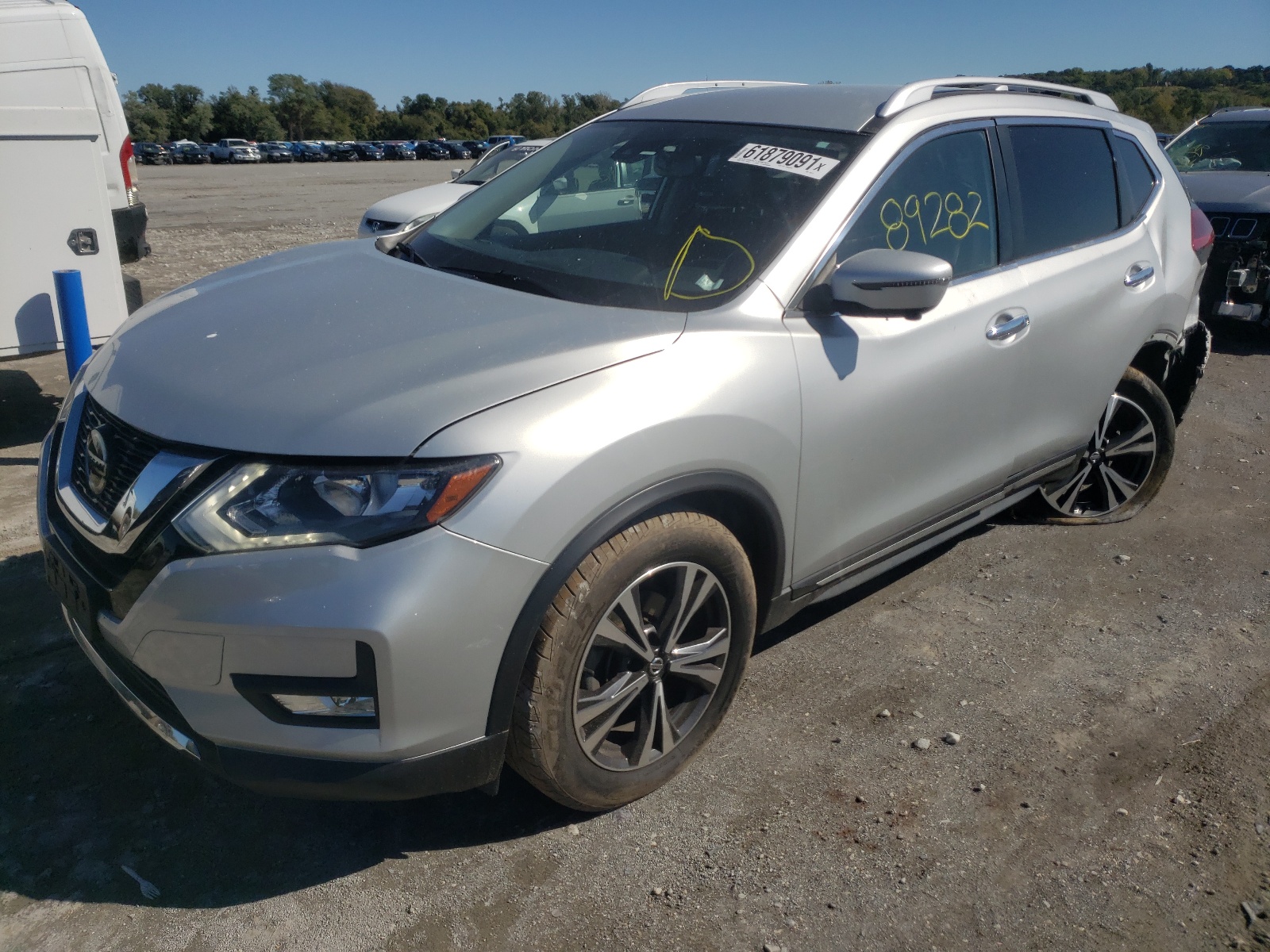 Photo 2 from auction – 2018 NISSAN ROGUE S with VIN JN8AT2MV8JW320375