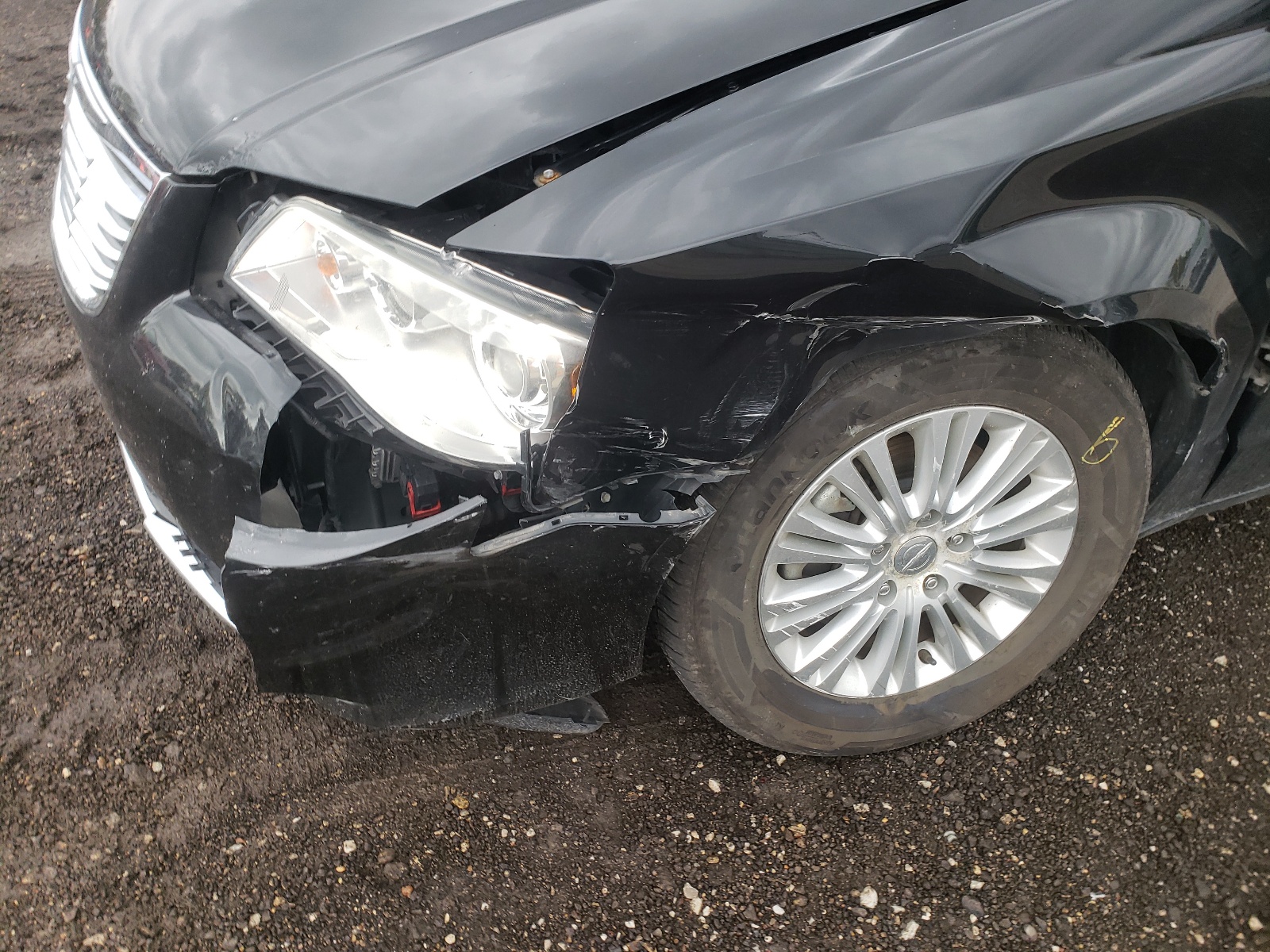 Photo 9 from auction – 2013 CHRYSLER TOWN & COU with VIN 2C4RC1GG1DR751692