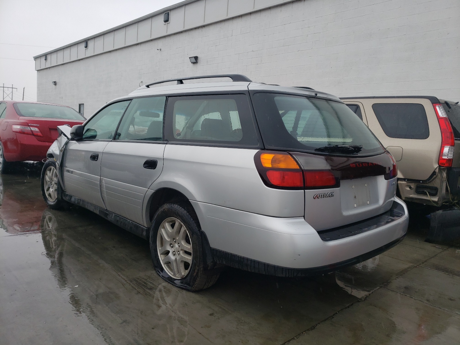 Photo 3 from auction – 2004 SUBARU LEGACY OUT with VIN 4S3BH675047624612