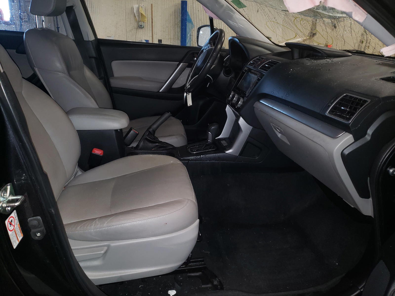 Photo 5 from auction – 2016 SUBARU FORESTER 2 with VIN JF2SJAVC5GH473128