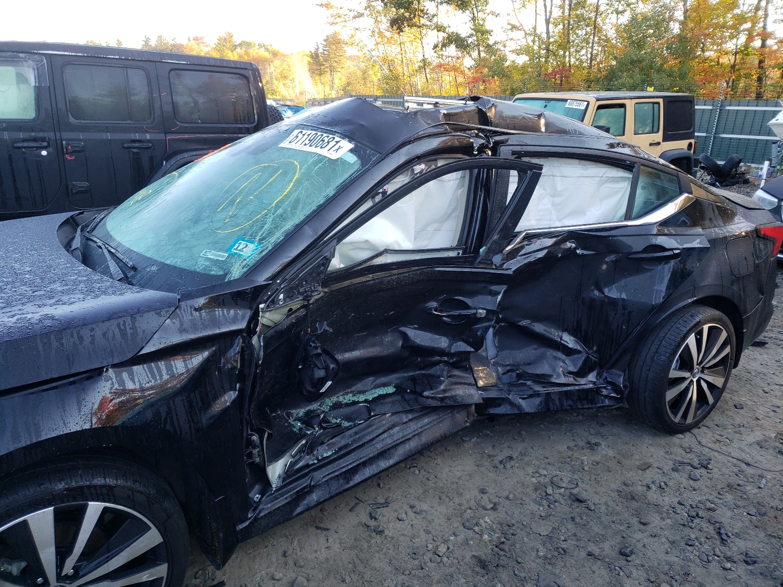 Photo 9 from auction – 2021 NISSAN ALTIMA SR with VIN 1N4BL4CW6MN300860