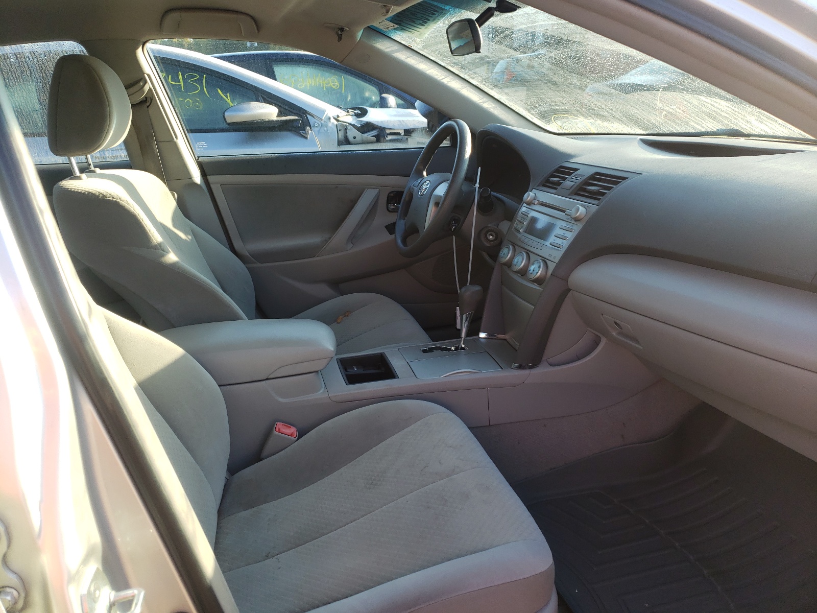 Photo 5 from auction – 2009 TOYOTA CAMRY BASE with VIN 4T4BE46K79R134425