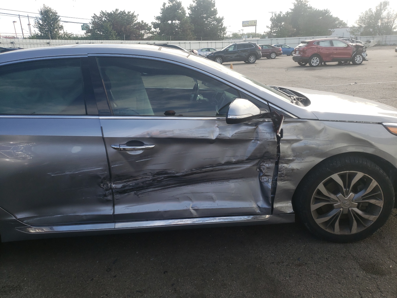 Photo 9 from auction – 2015 HYUNDAI SONATA SPO with VIN 5NPE34AB4FH140102