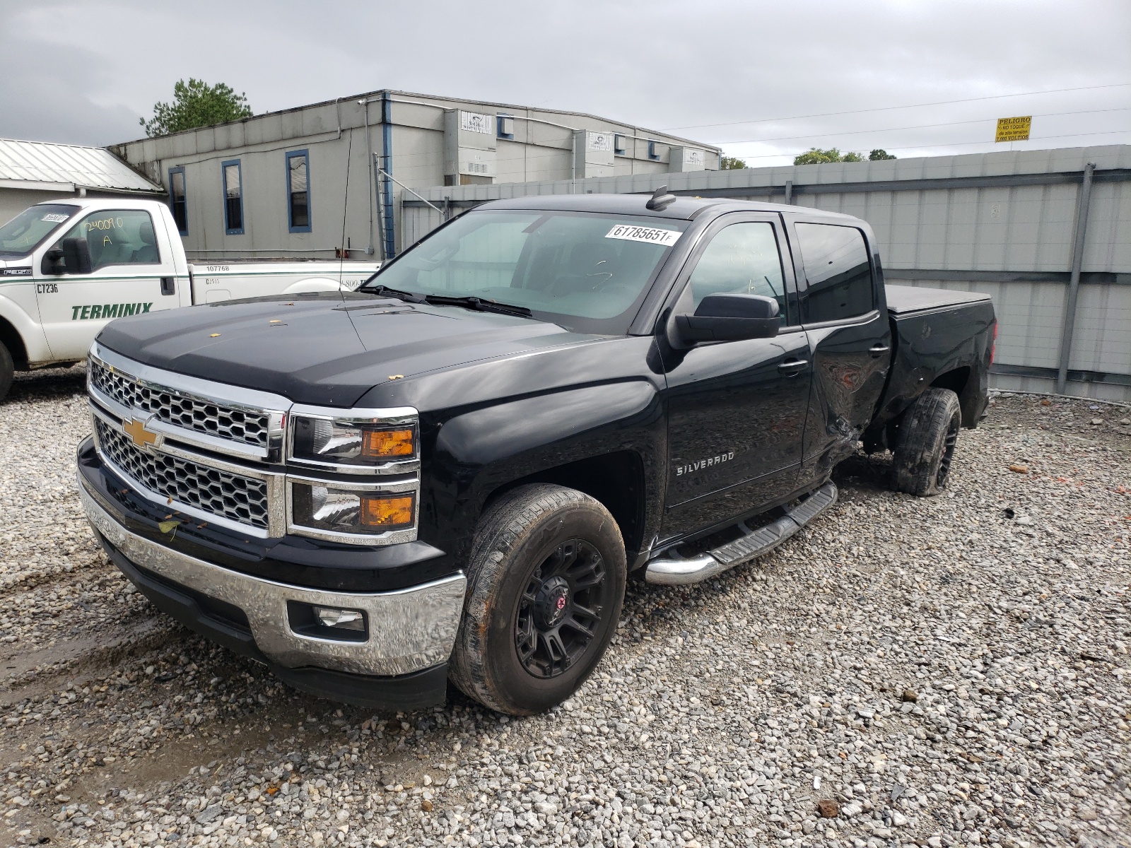 Photo 2 from auction – 2015 CHEVROLET SILVERADO with VIN 3GCPCREH6FG470269