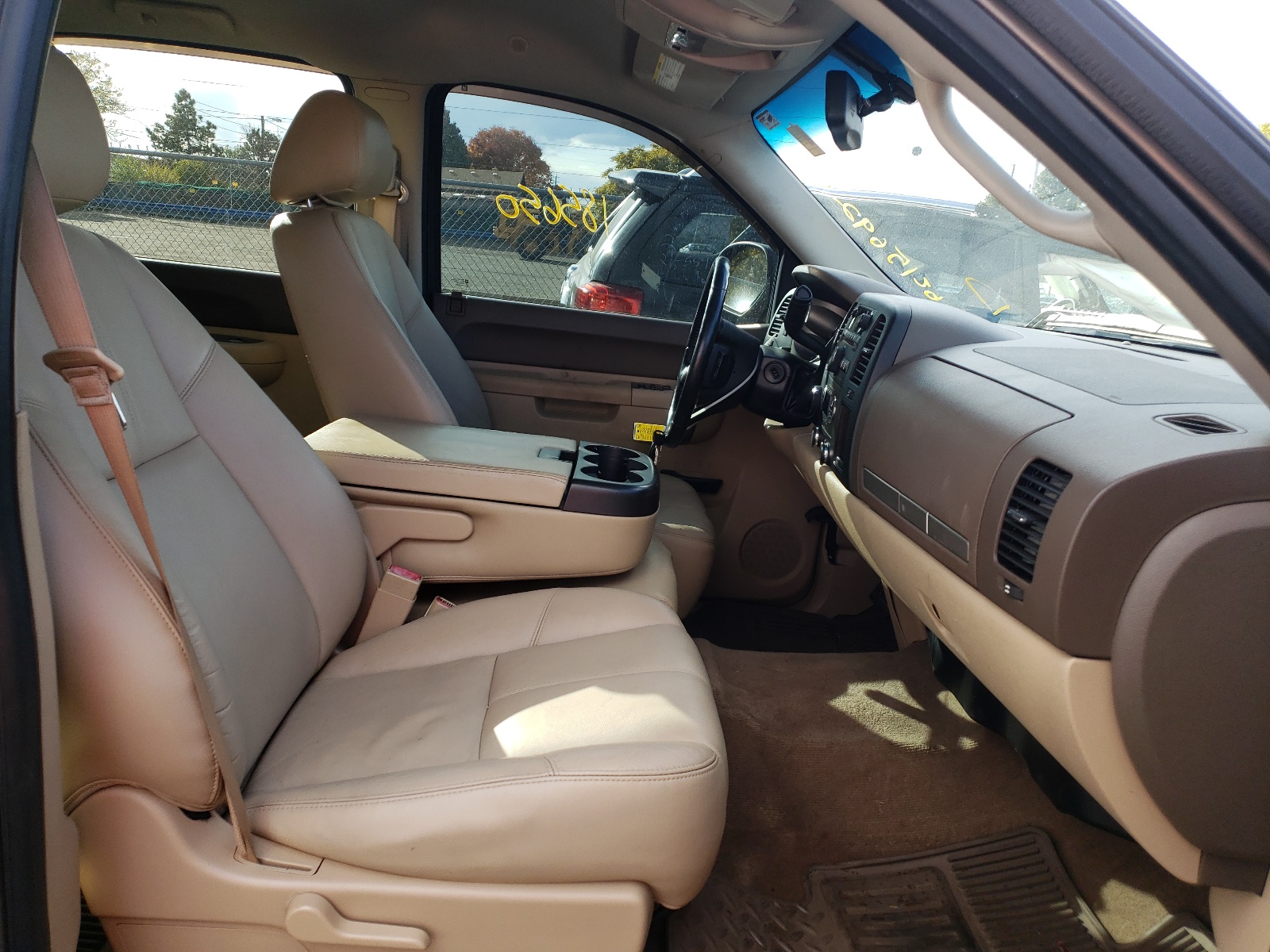 Photo 5 from auction – 2013 CHEVROLET SILVERADO with VIN 3GCPKSE77DG245700