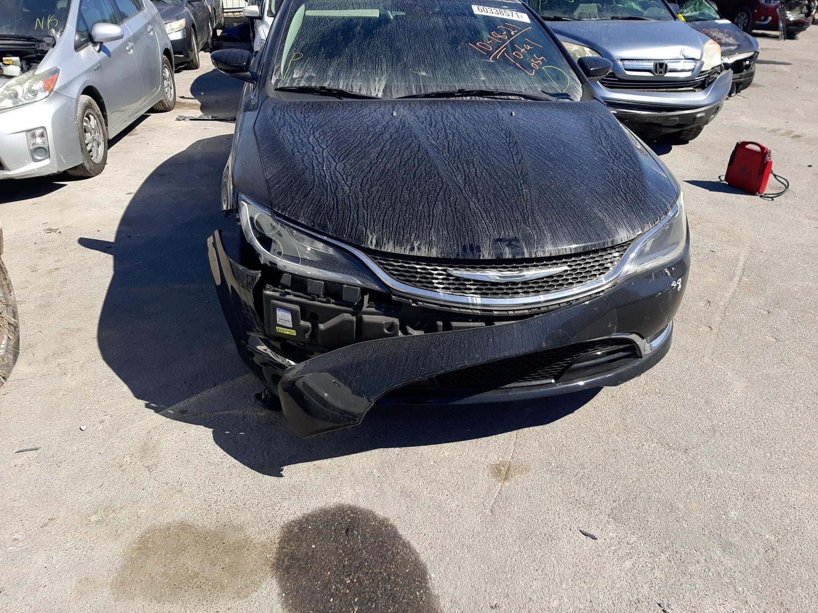 Photo 9 from auction – 2015 CHRYSLER 200 C with VIN 1C3CCCCB2FN548648