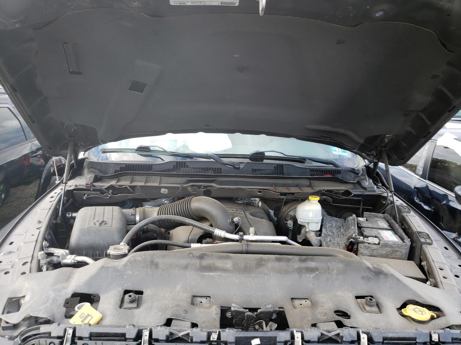 Photo 7 from auction – 2015 RAM 1500 ST with VIN 3C6JR6AT7FG563869