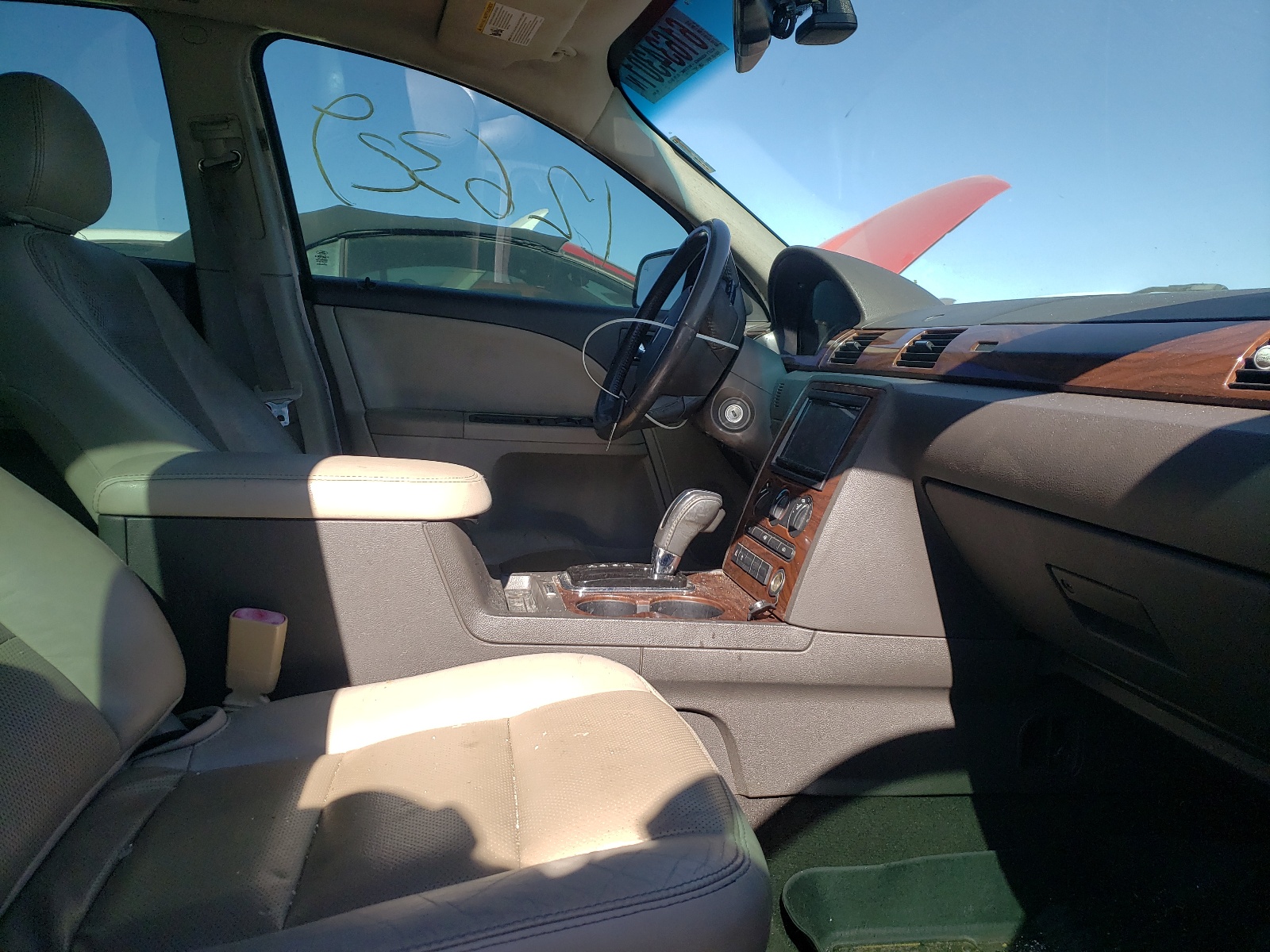 Photo 5 from auction – 2008 FORD TAURUS SEL with VIN 1FAHP24W28G155909