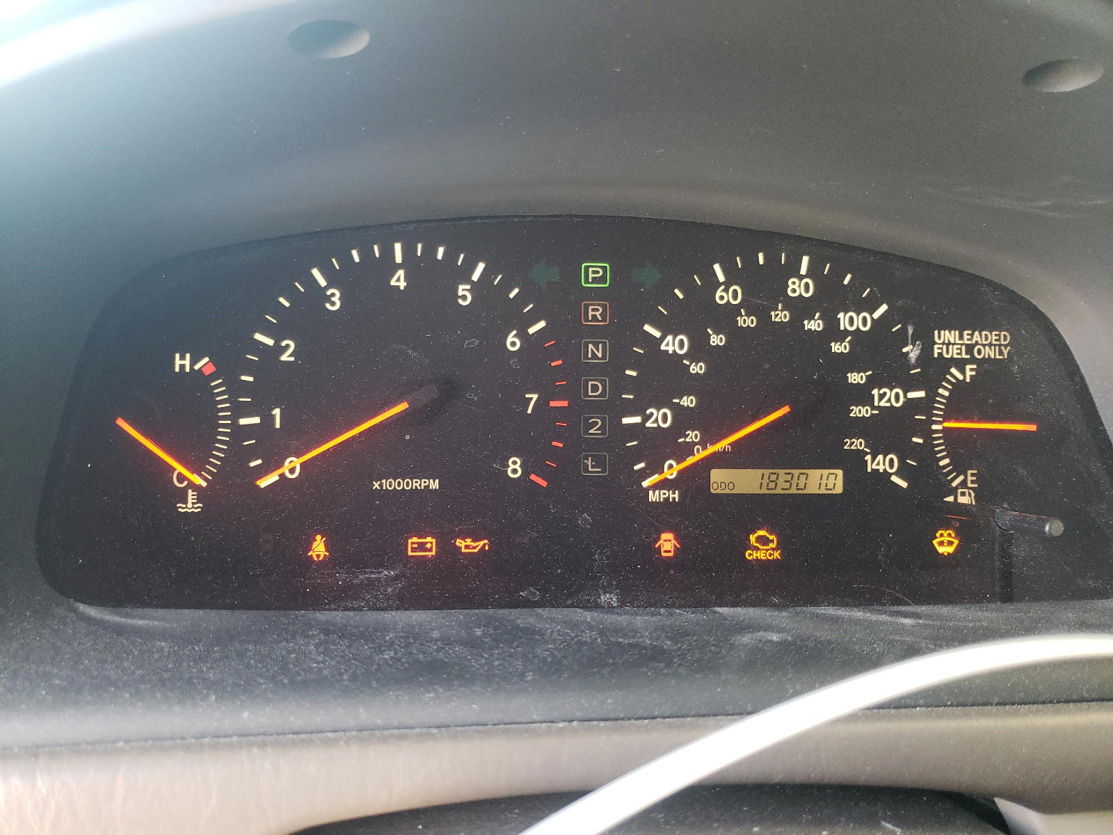 Photo 8 from auction – 2000 LEXUS ES 300 with VIN JT8BF28G8Y5076812