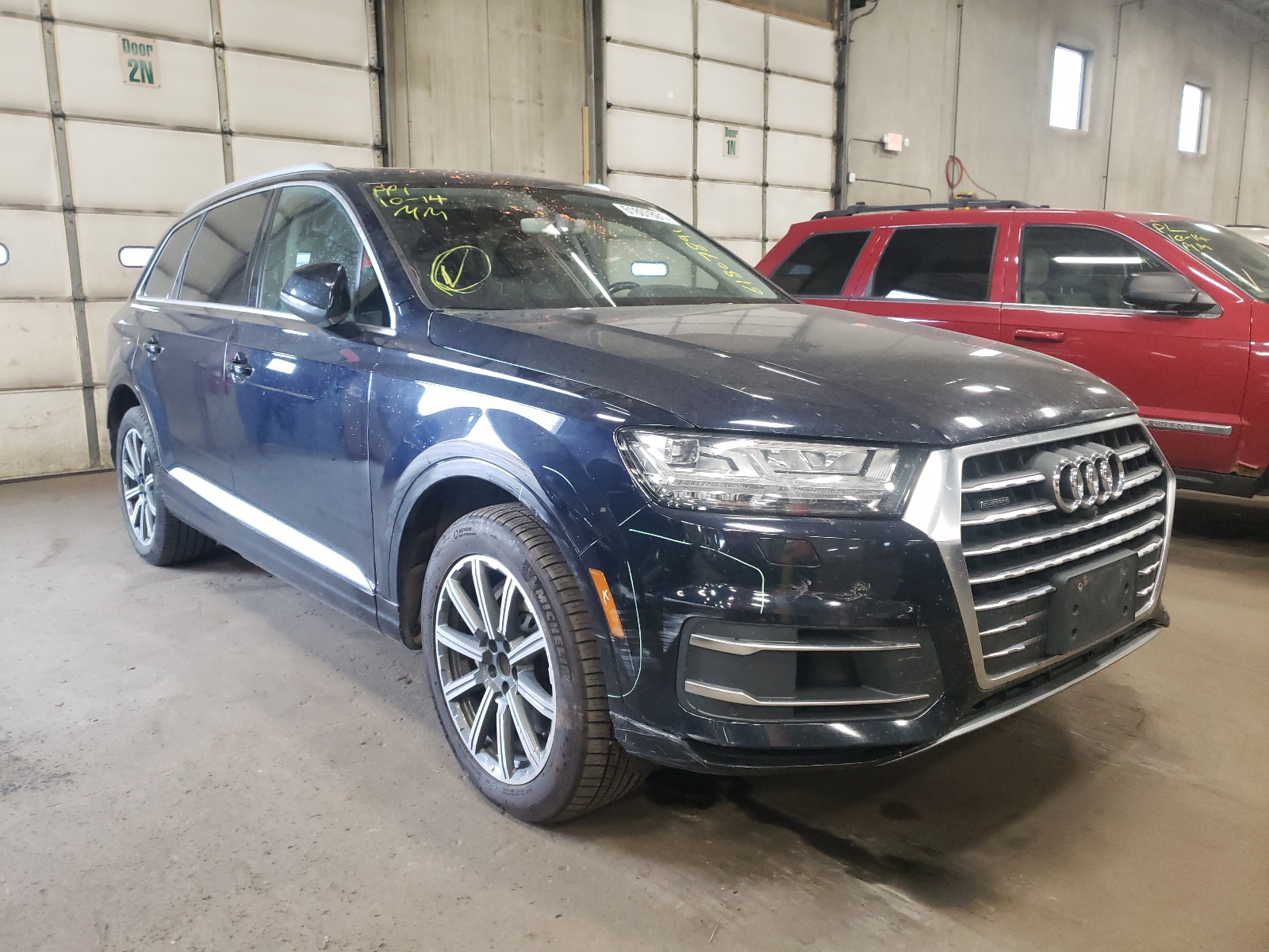 AUDI Q7 PRESTIG 2017 z numerem VIN WA1VAAF72HD002554 - Zdjęcie z aukcji