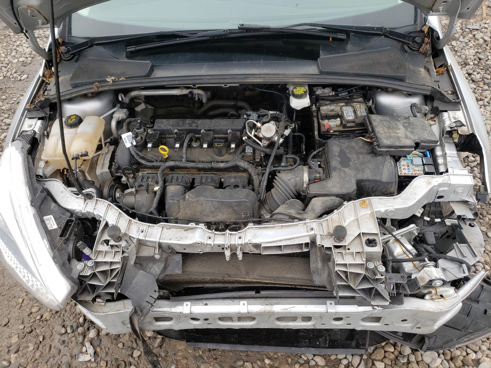 Photo 7 from auction – 2018 FORD FOCUS SE with VIN 1FADP3K22JL258605