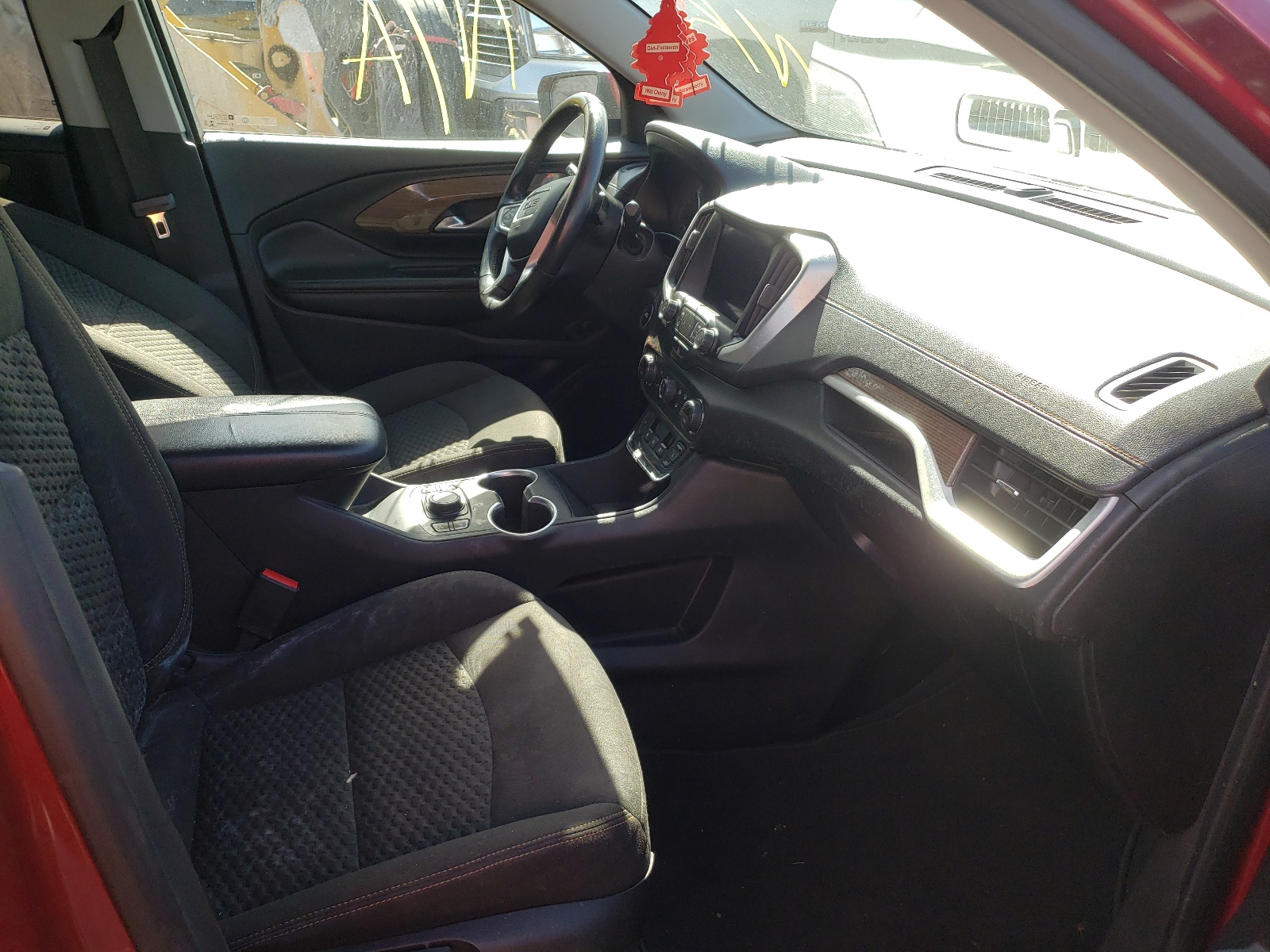 Photo 5 from auction – 2019 GMC TERRAIN SL with VIN 3GKALTEV1KL252142