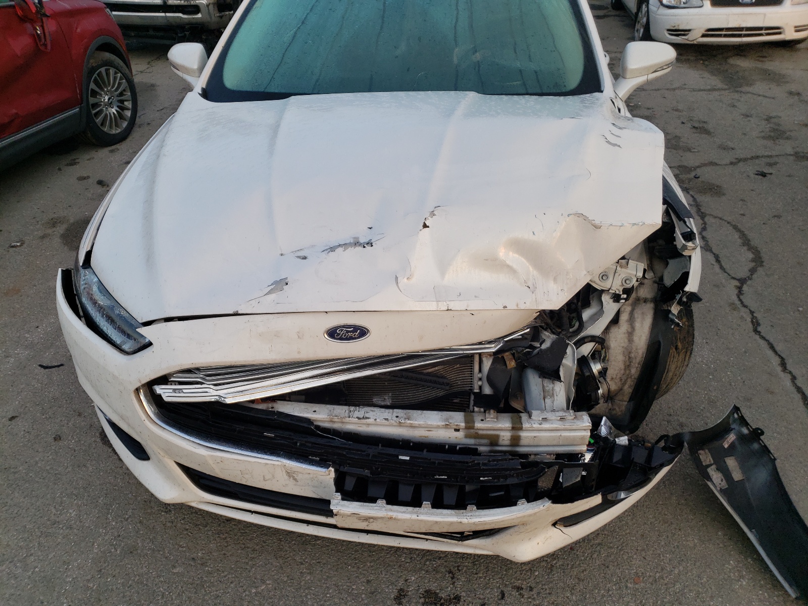 Photo 7 from auction – 2014 FORD FUSION SE with VIN 3FA6P0HD2ER118142