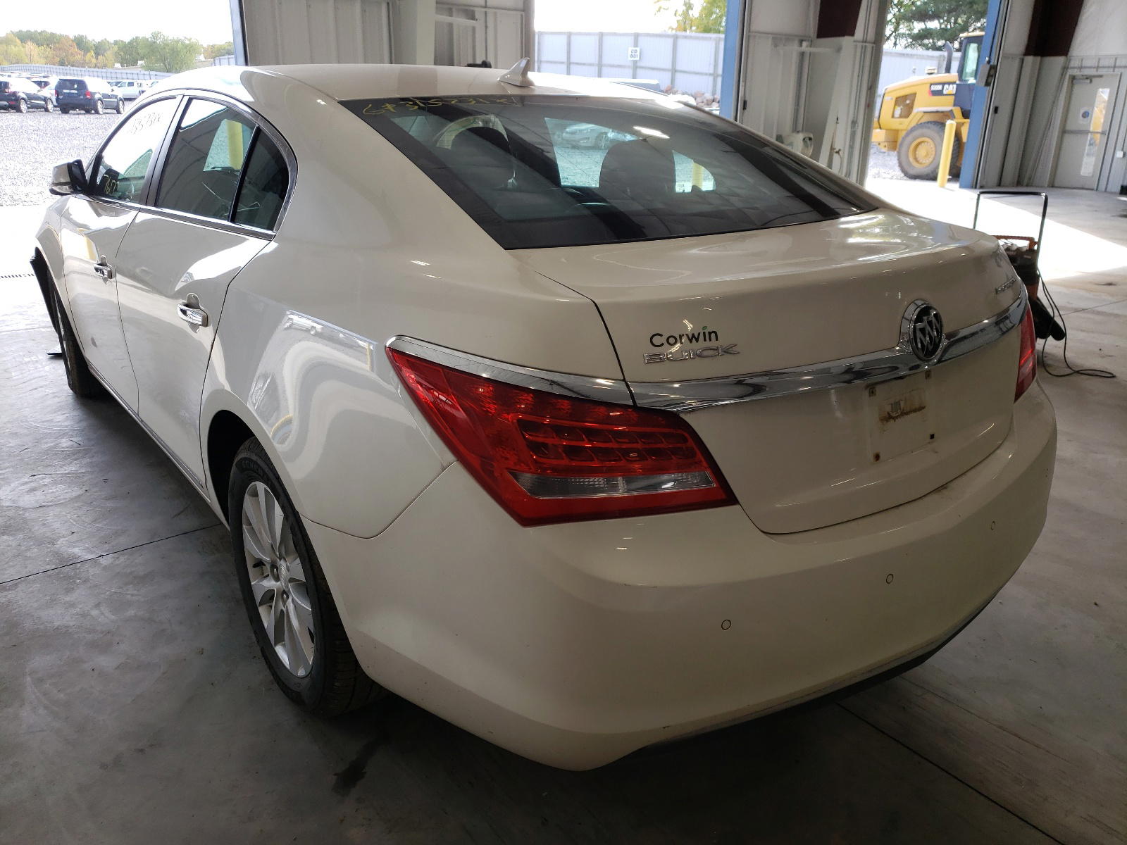 Photo 3 from auction – 2014 BUICK LACROSSE with VIN 1G4GB5GR7EF102728