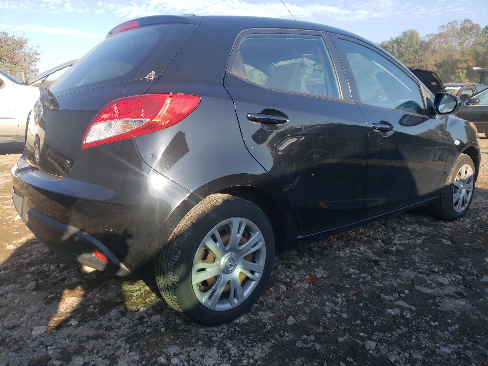 Photo 4 from auction – 2012 MAZDA MAZDA2 with VIN JM1DE1KZXC0149508