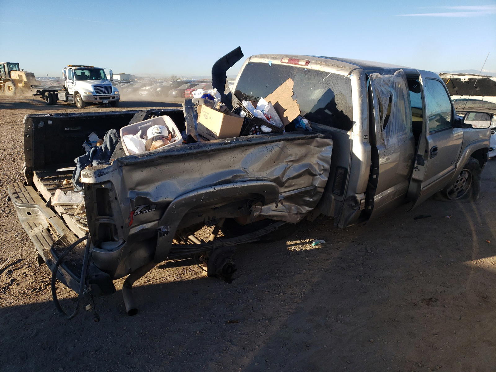 Photo 9 from auction – 2002 CHEVROLET SILVERADO with VIN 2GCEK19T121212335