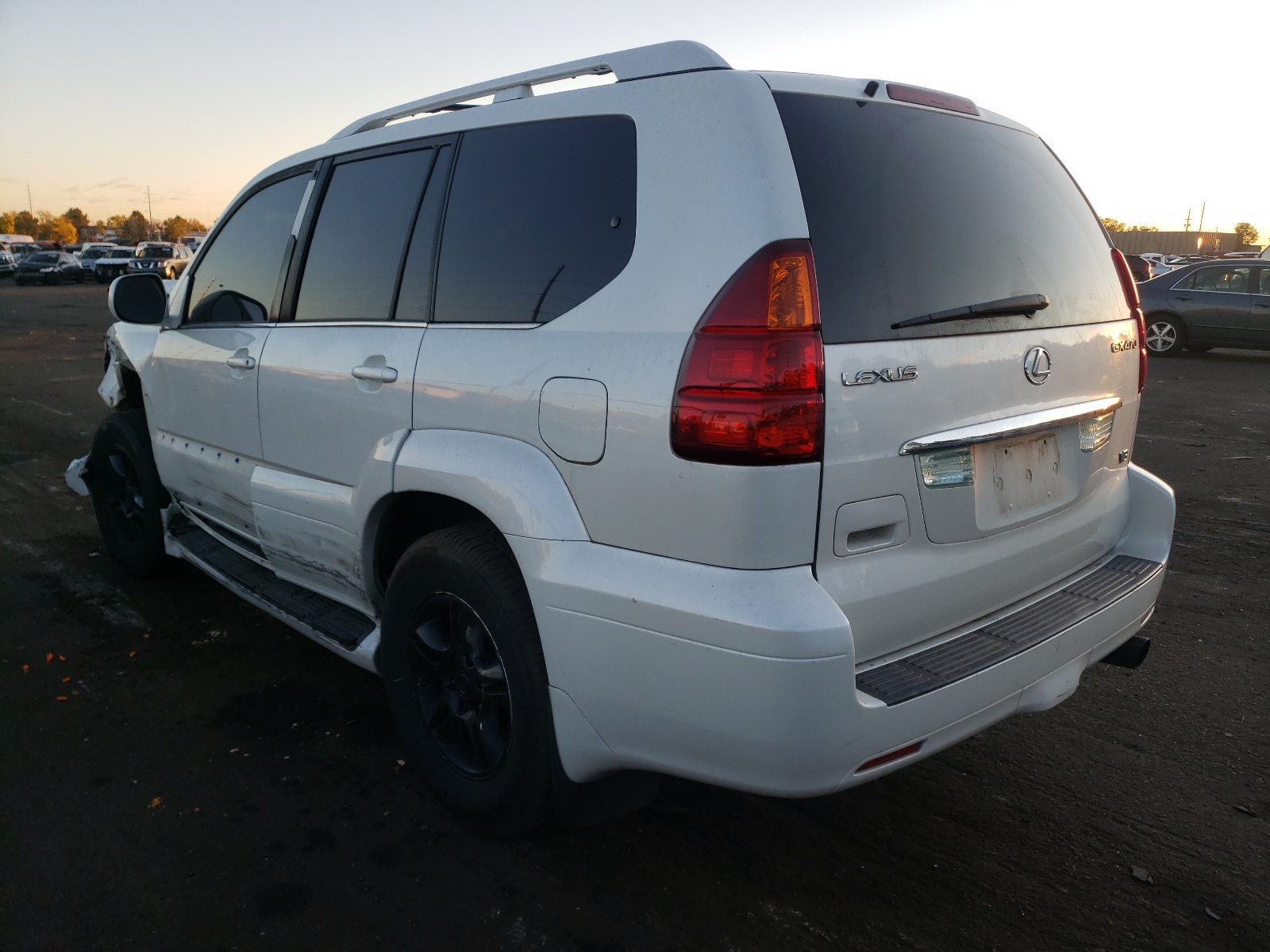 Photo 3 from auction – 2005 LEXUS GX 470 with VIN JTJBT20X350095229