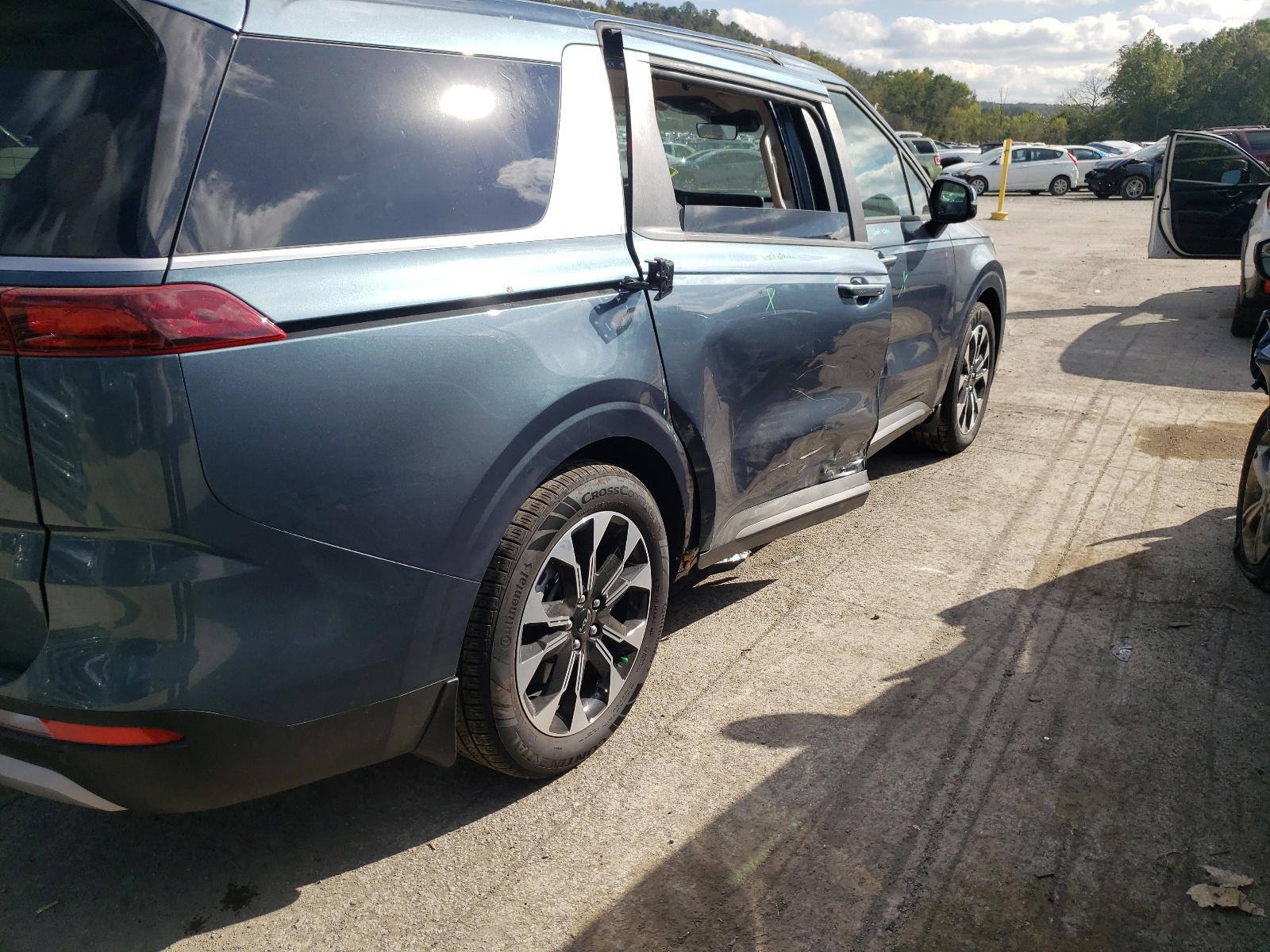Photo 9 from auction – 2022 KIA CARNIVAL E with VIN KNDNC5H37N6079616