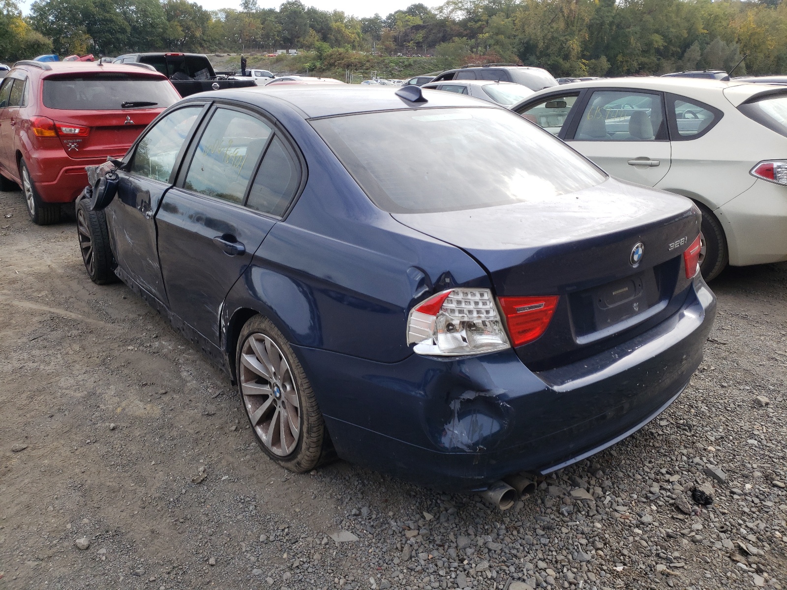 Photo 3 from auction – 2011 BMW 328 XI SUL with VIN WBAPK5C56BA995374