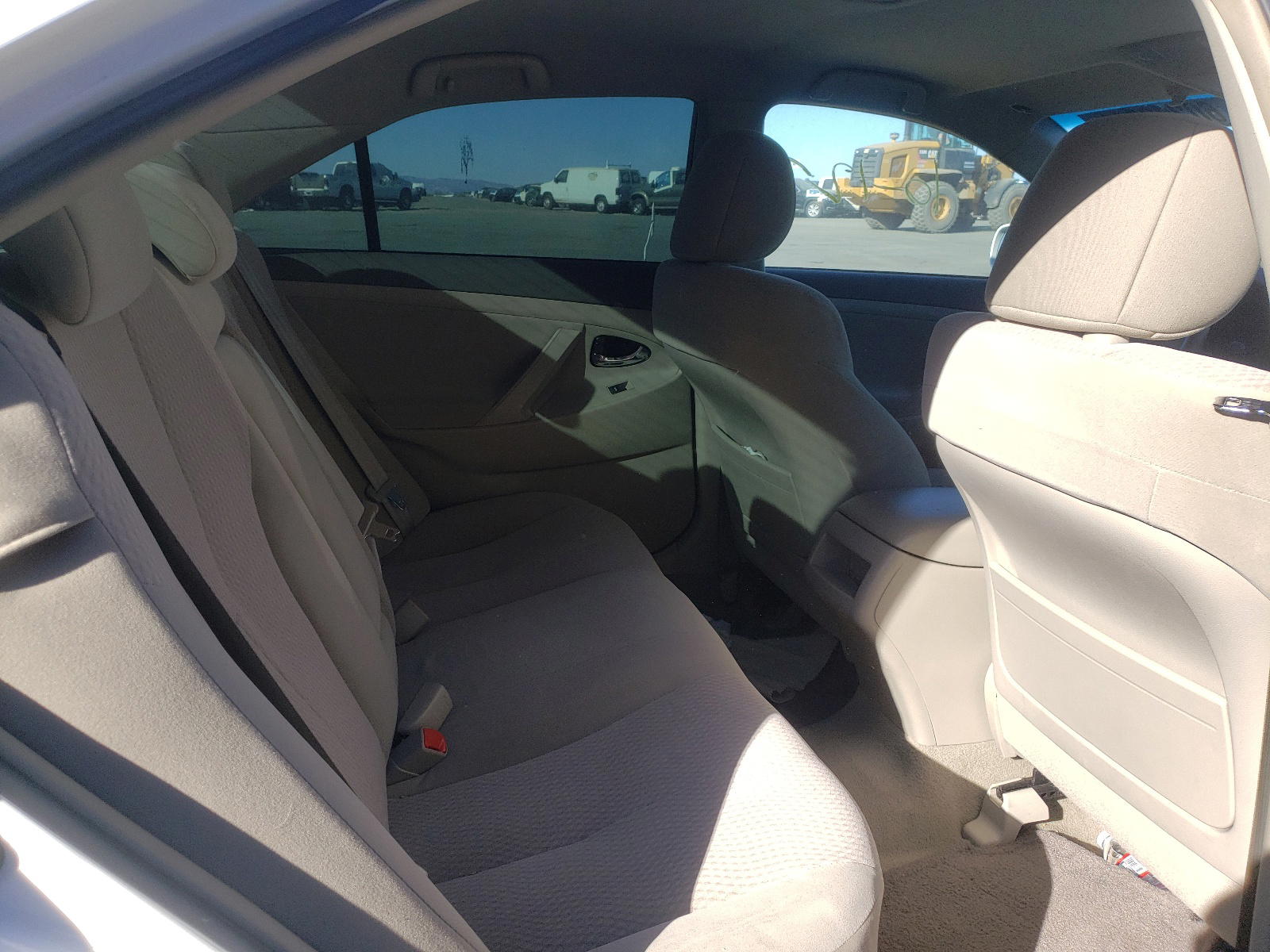 Photo 6 from auction – 2011 TOYOTA CAMRY BASE with VIN 4T4BF3EK0BR193282