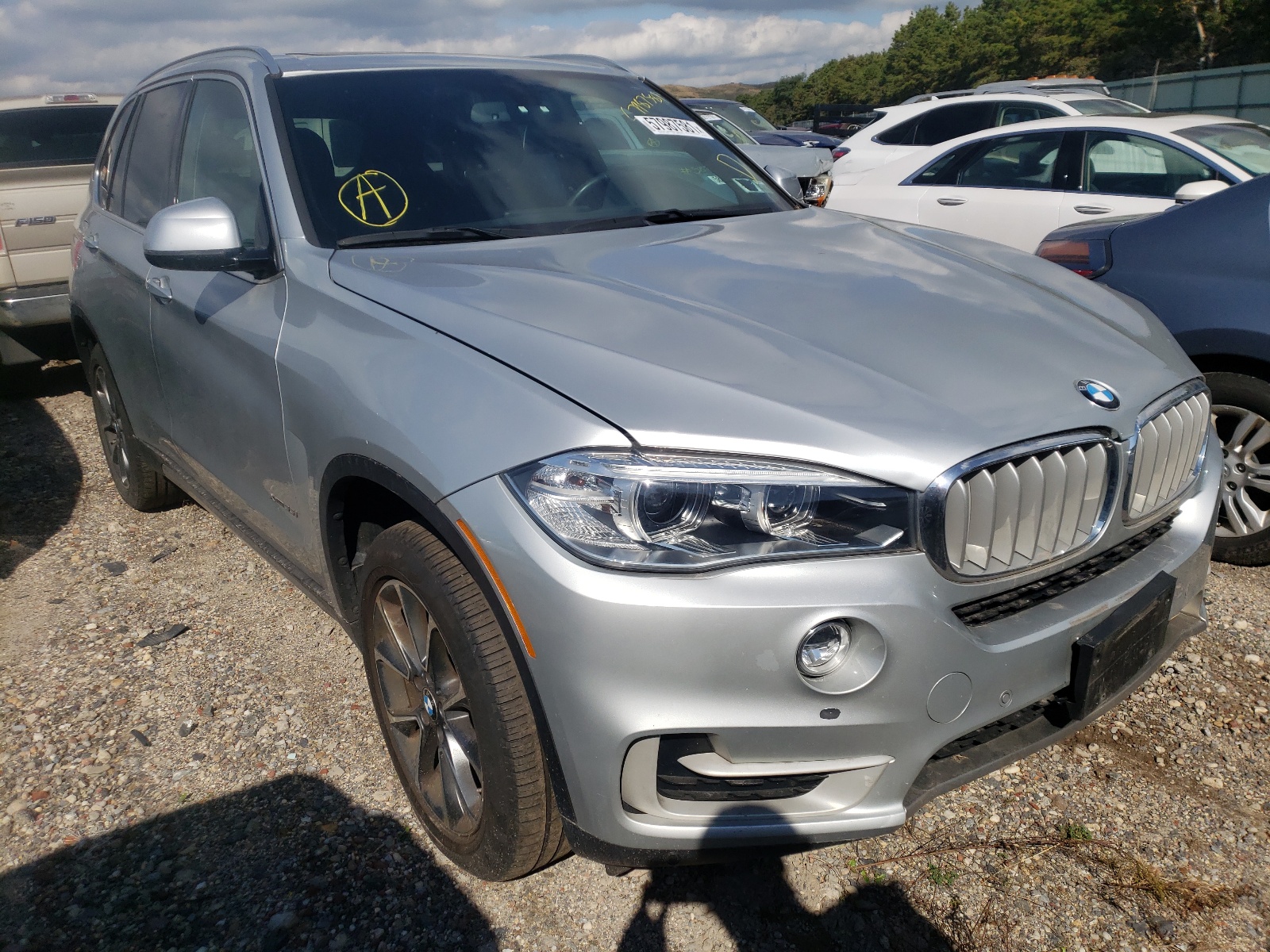 BMW X5 XDRIVE3 2018 with VIN 5UXKR0C55J0X87792 - Photo from auction