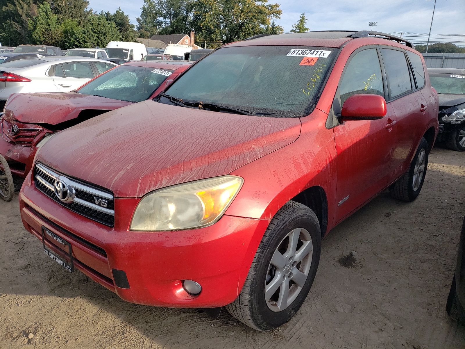 Photo 2 from auction – 2006 TOYOTA RAV4 LIMIT with VIN JTMBK31V265010801