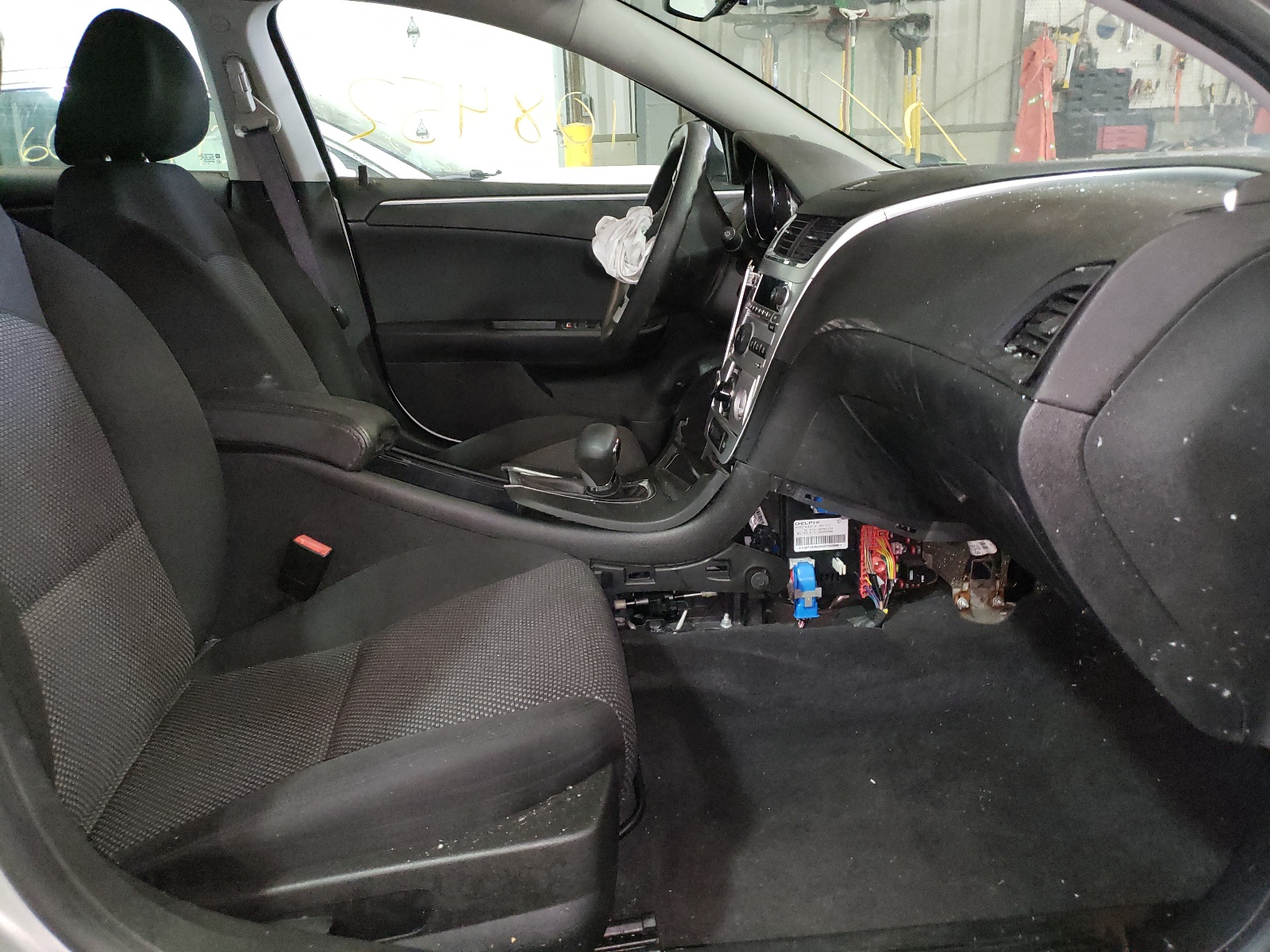 Photo 5 from auction – 2011 CHEVROLET MALIBU 1LT with VIN 1G1ZC5E19BF194050