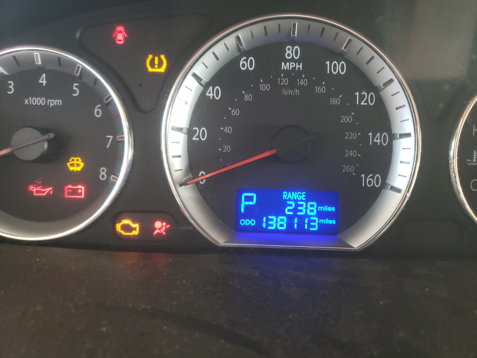 Photo 8 from auction – 2010 HYUNDAI SONATA SE with VIN 5NPEU4AC0AH652910